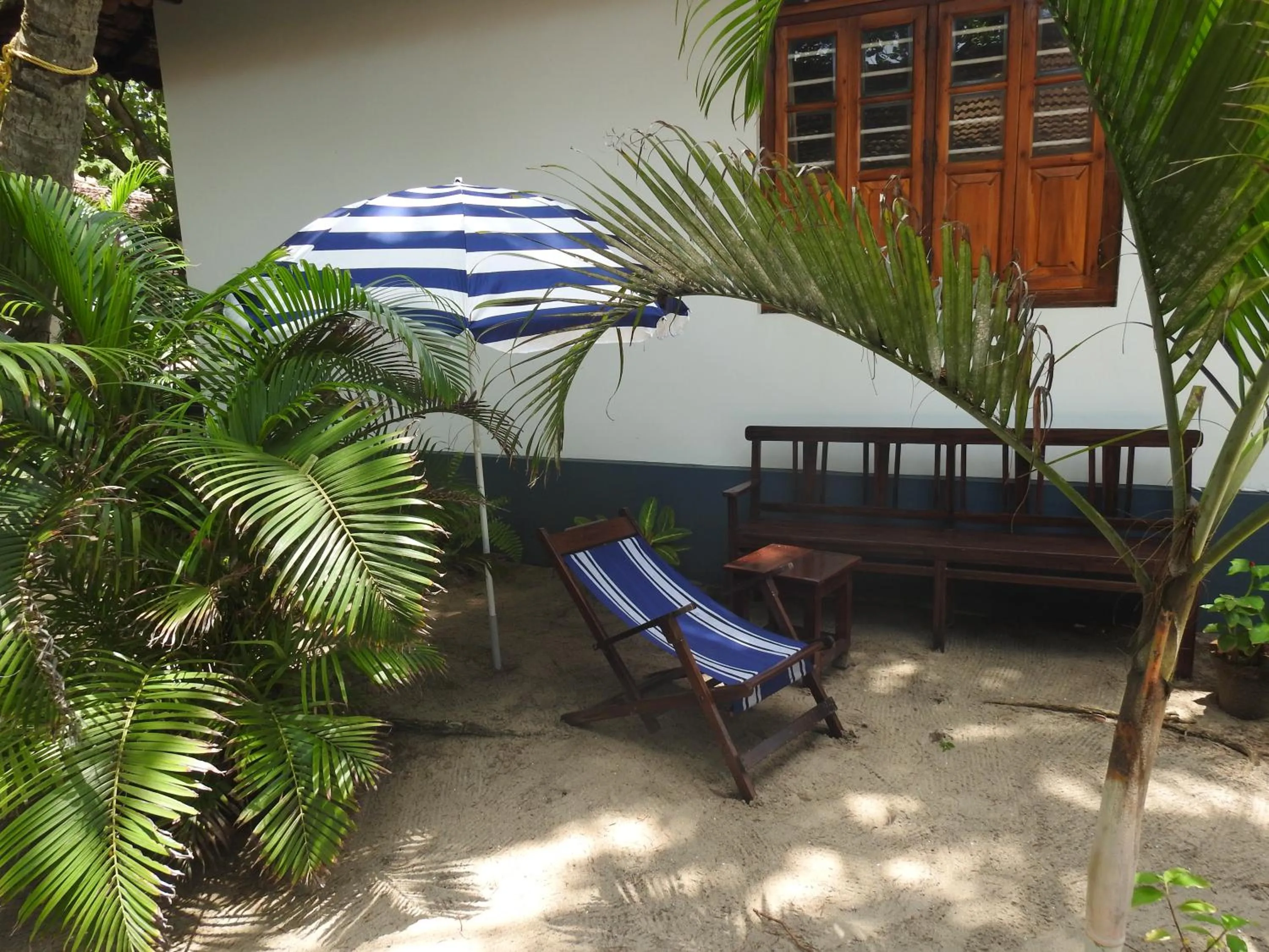 Alleppey Beach Garden