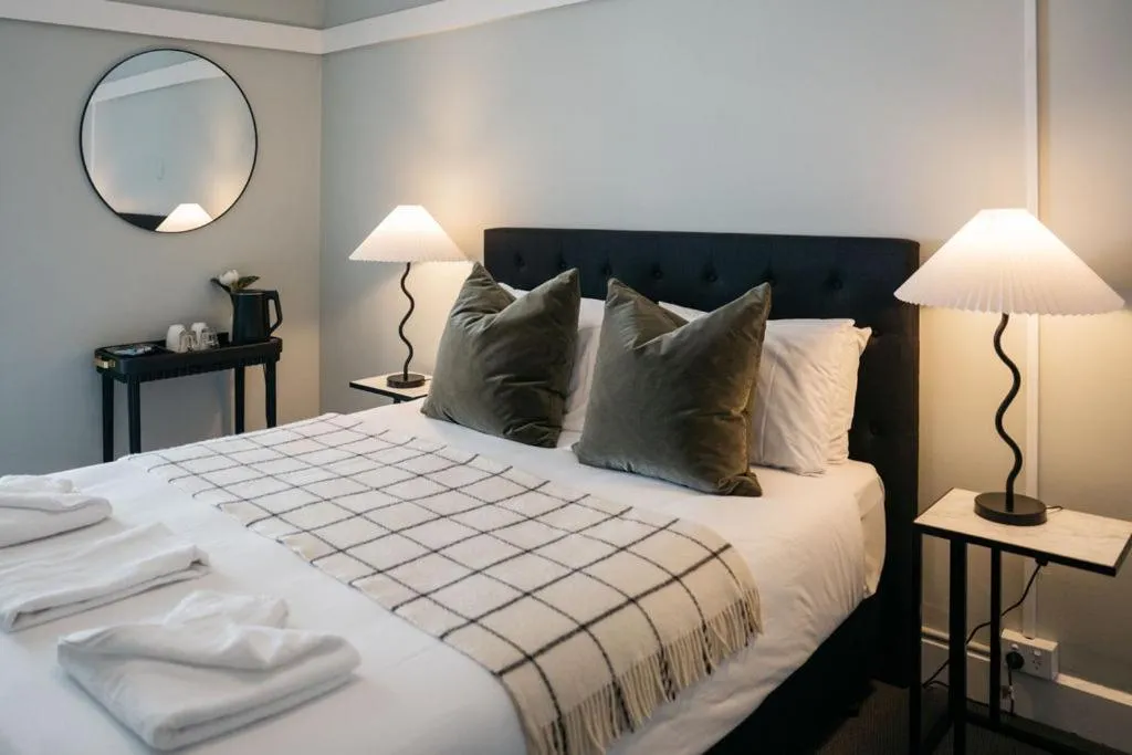 Bed in Bundanoon Hotel