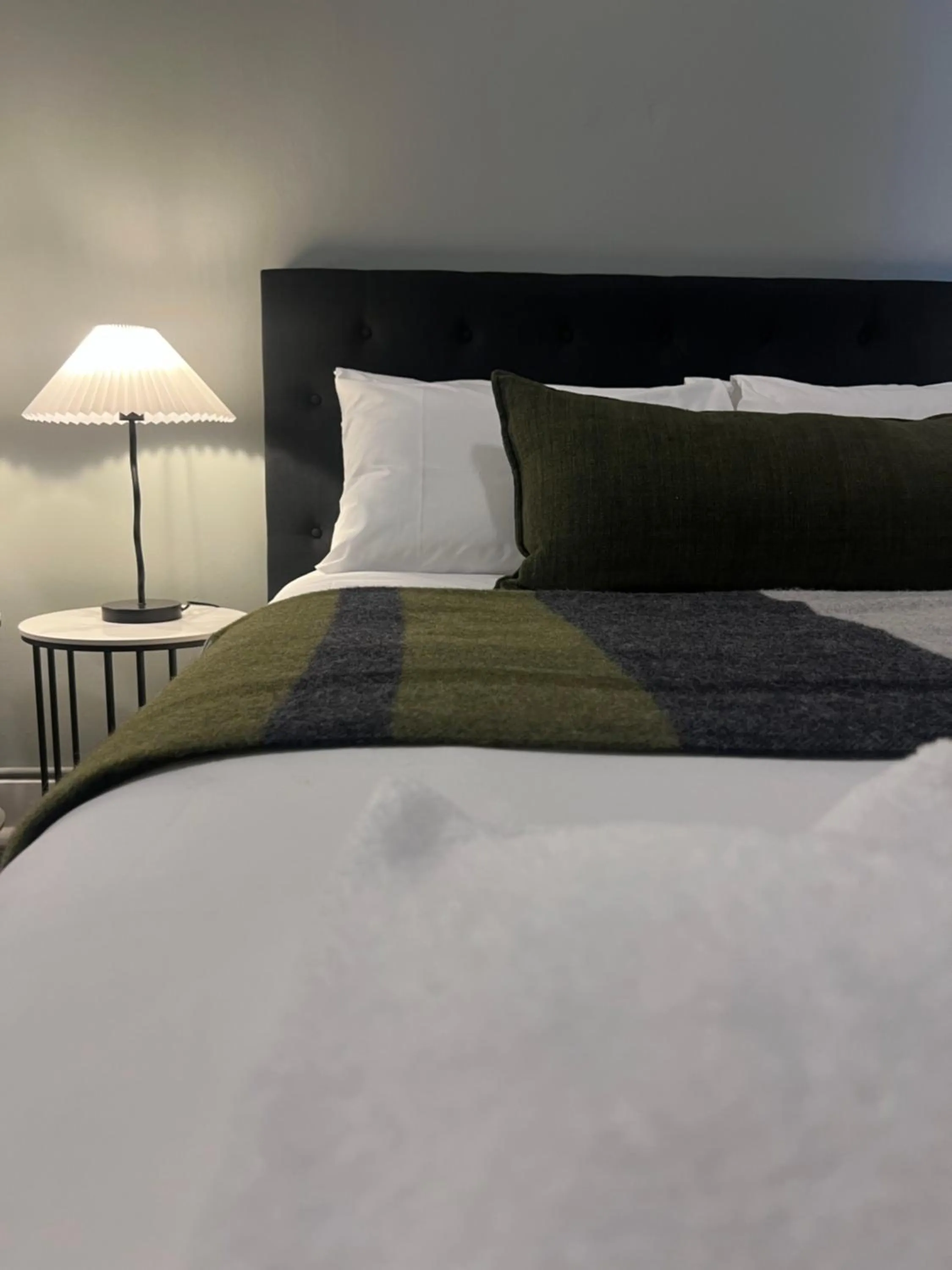 Bed in Bundanoon Hotel