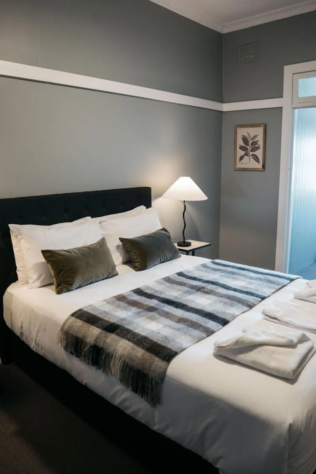 Bed in Bundanoon Hotel