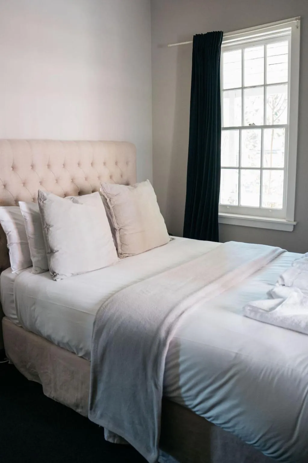 Bed in Bundanoon Hotel