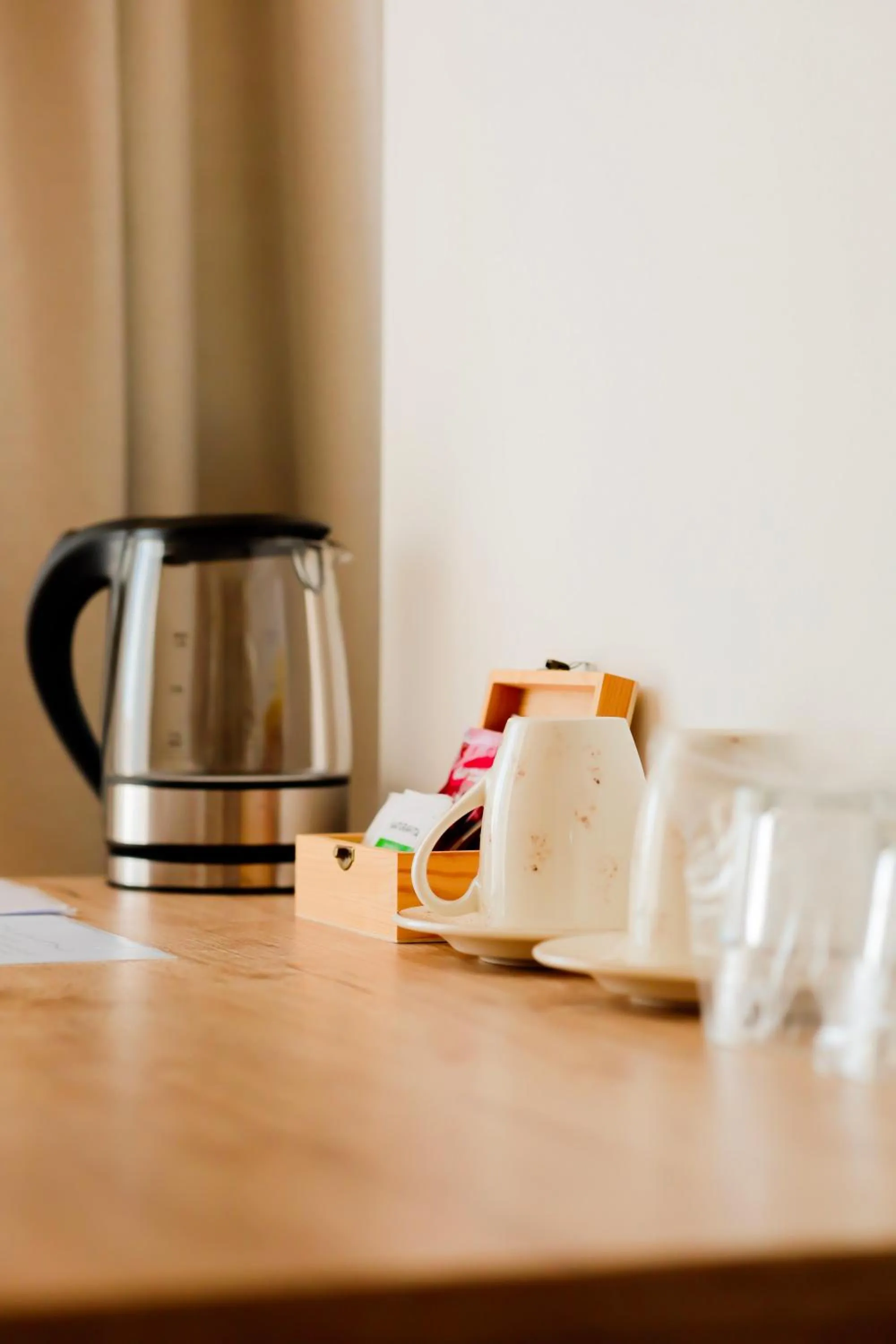 Drinks in London Rooms Zagreb Airport