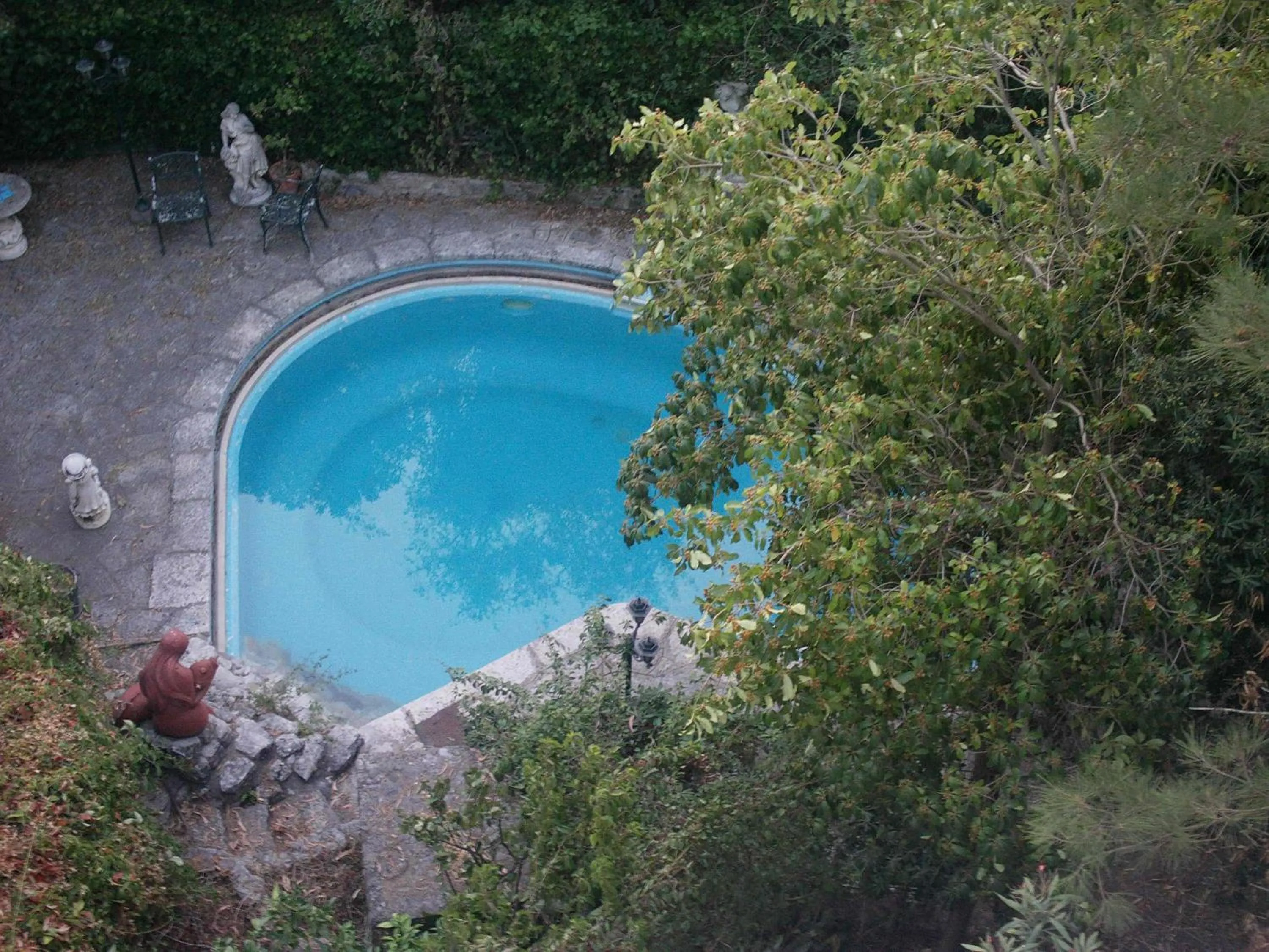 Swimming pool in Cascais Jasmim Doce