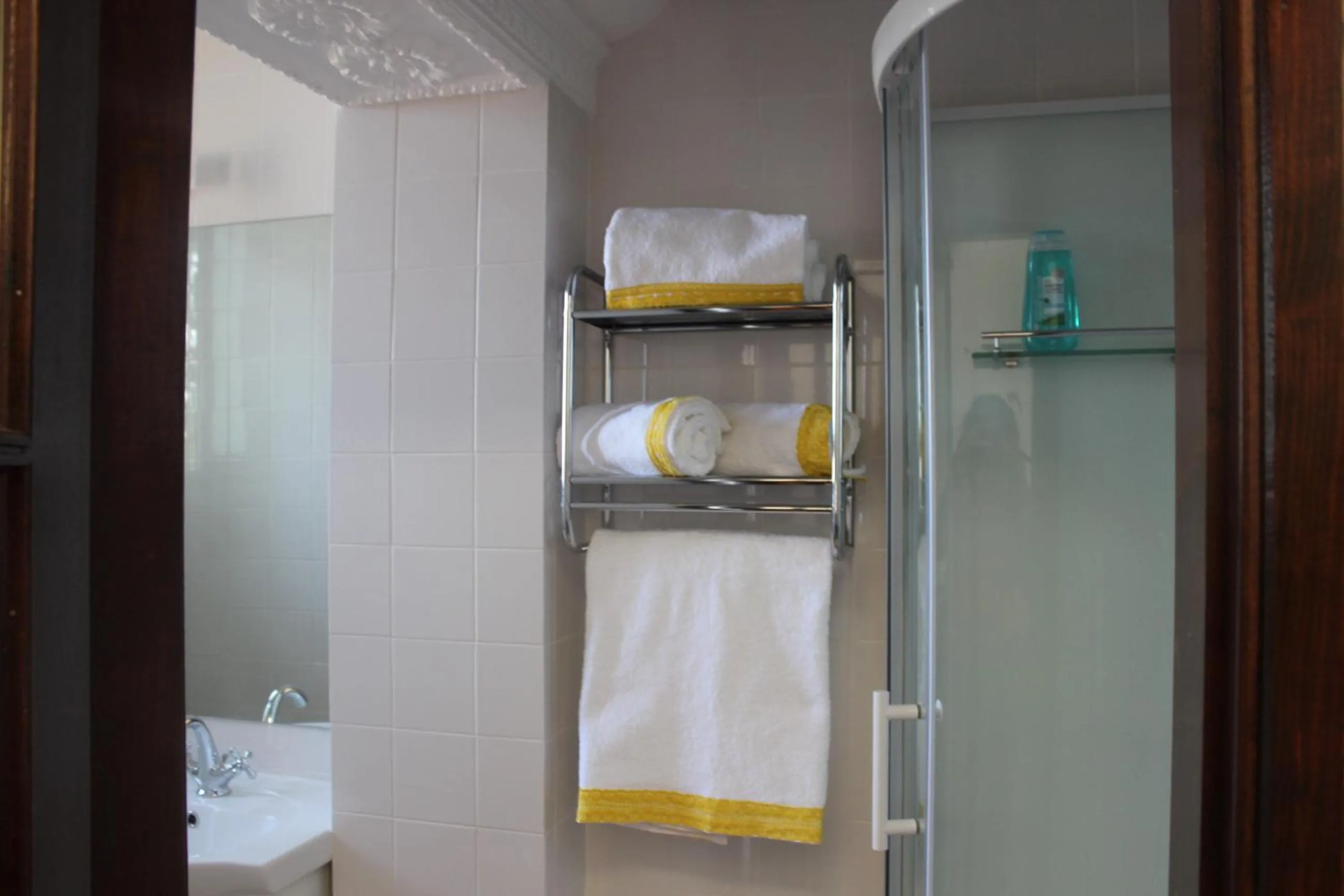 Bathroom in Cascais Jasmim Doce