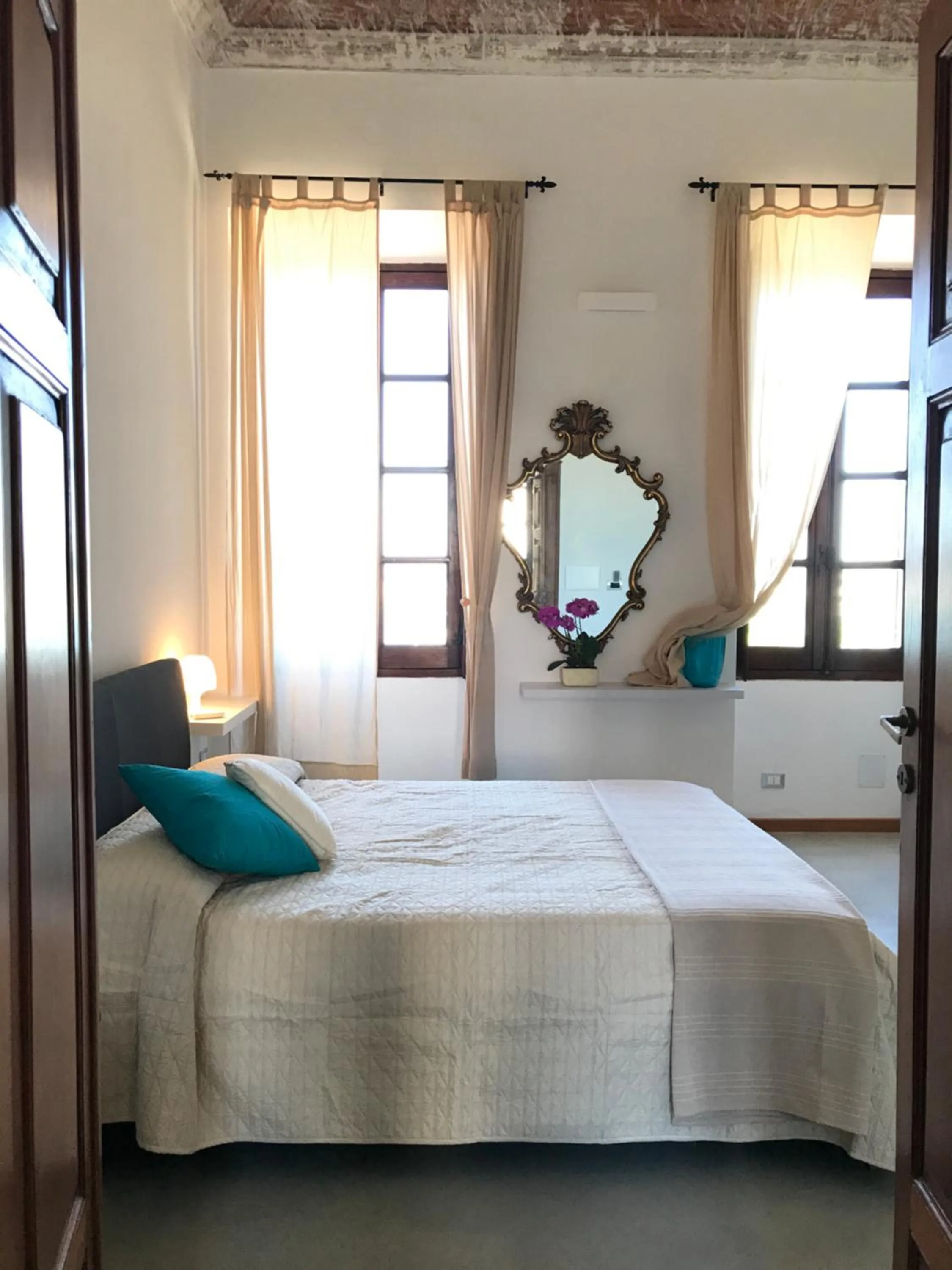 Bed in Palazzo Bolasco