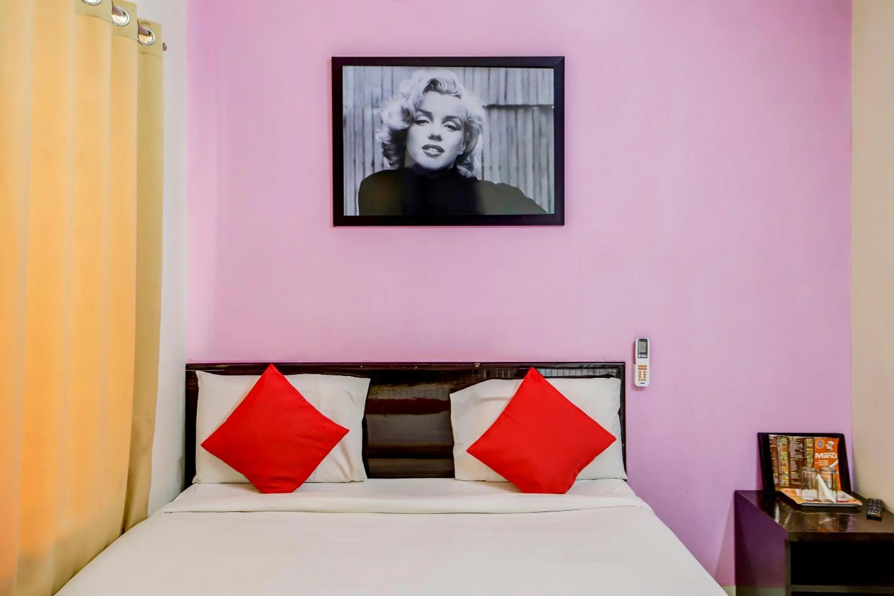 Bedroom, Bed in Hotel O Manu Residency