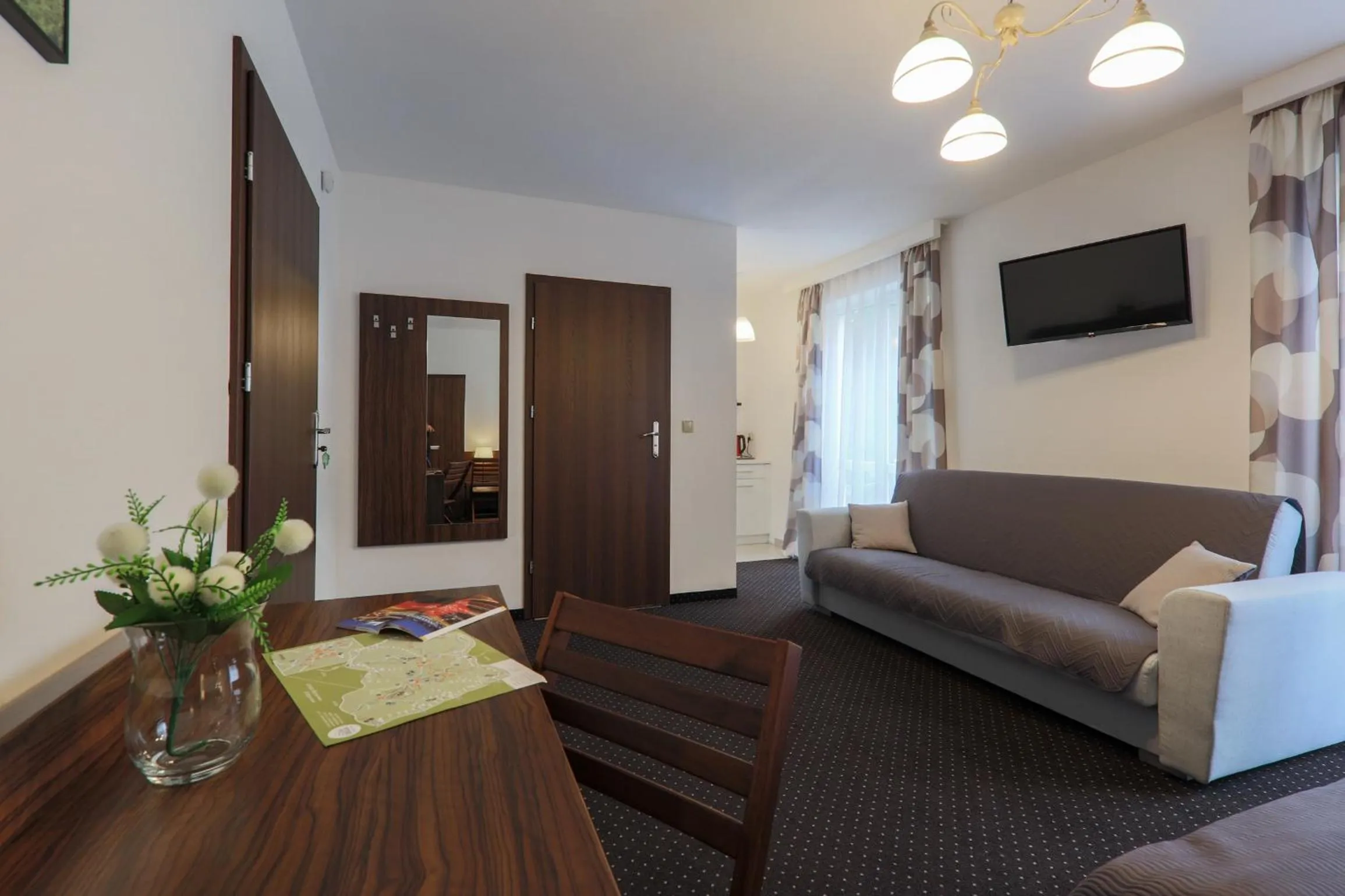 Photo of the whole room in Willa Miła