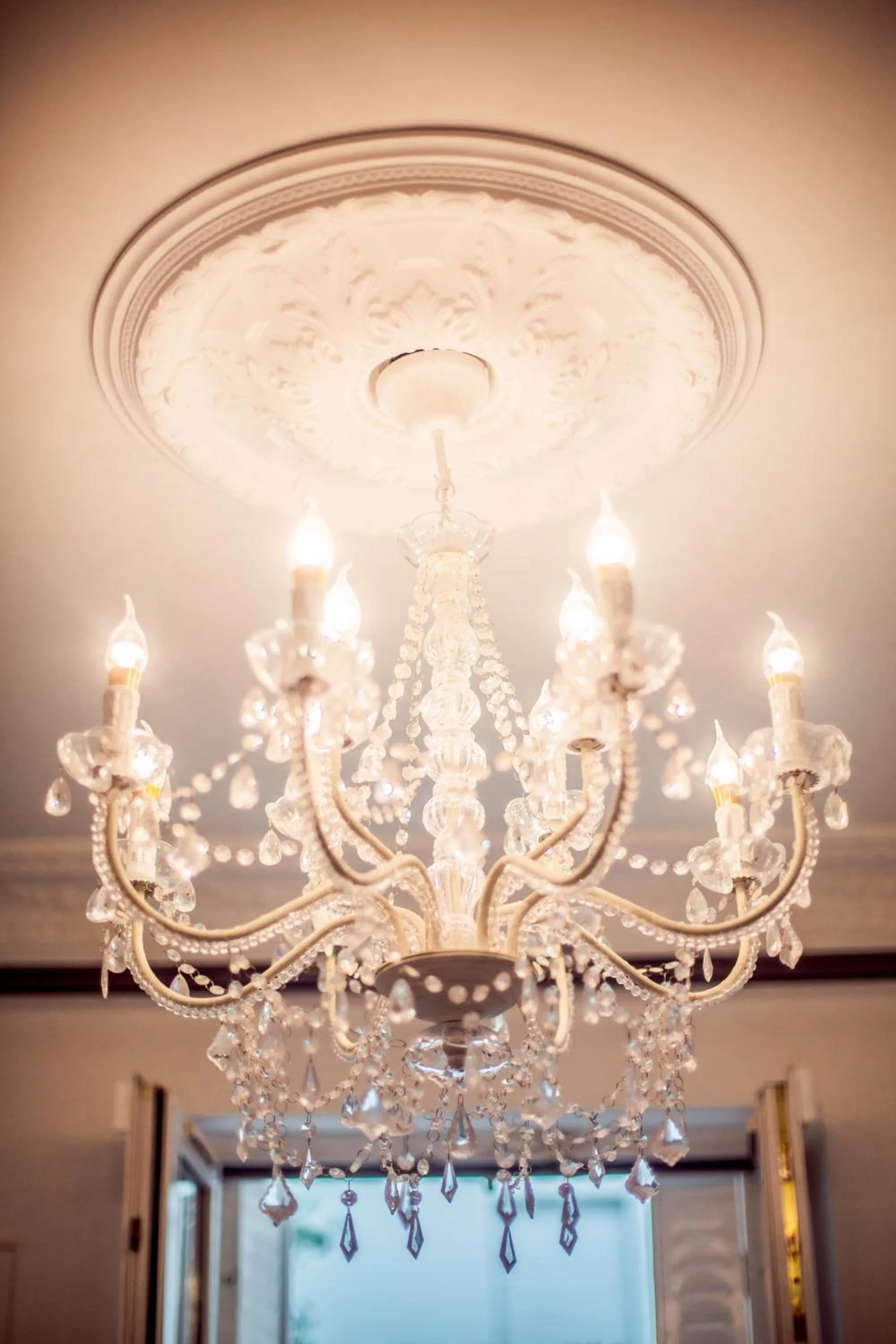 Communal lounge/ TV room in La Maison Gobert Paris Hotel Particulier