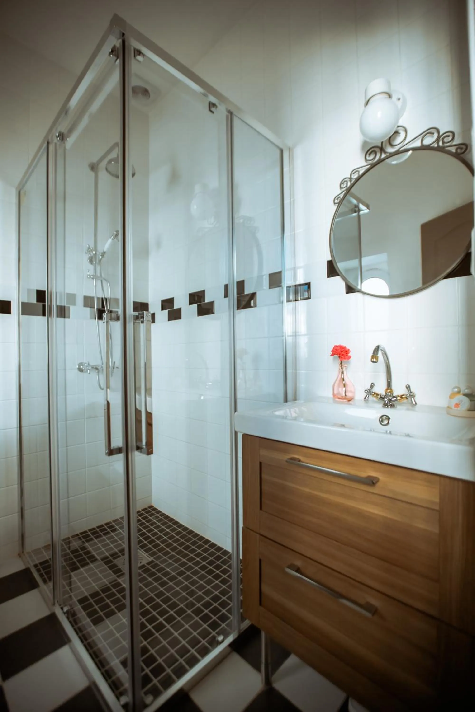 Bathroom in La Maison Gobert Paris Hotel Particulier