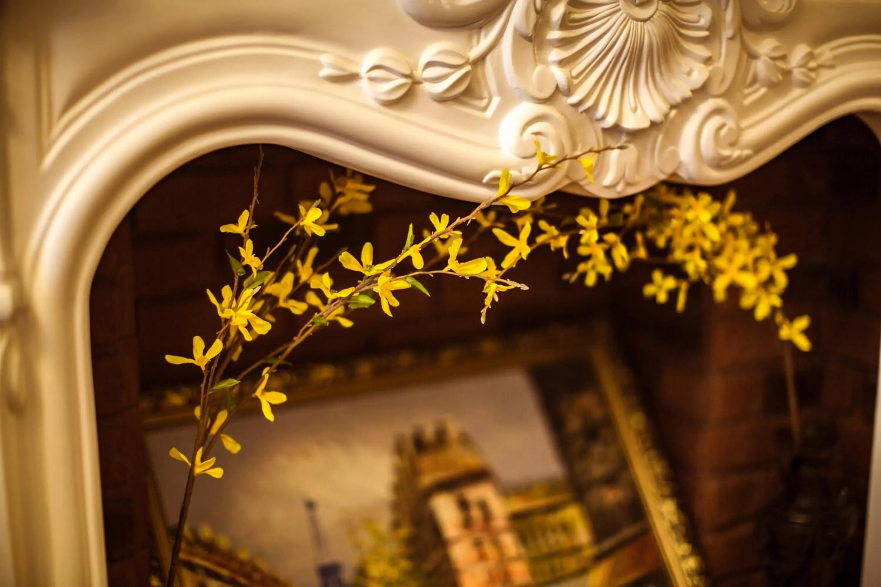 Restaurant/places to eat in La Maison Gobert Paris Hotel Particulier