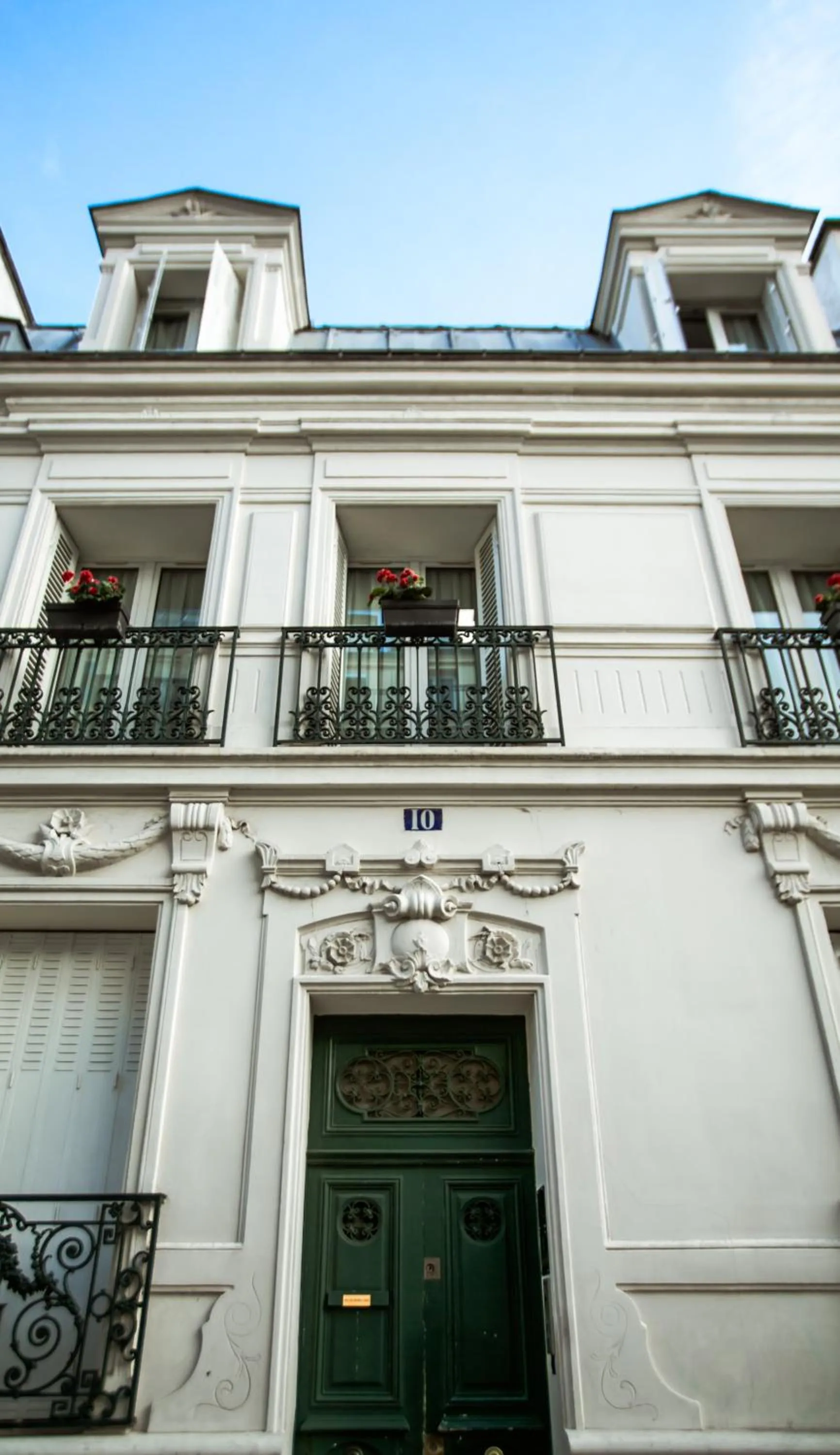 Property building in La Maison Gobert Paris Hotel Particulier