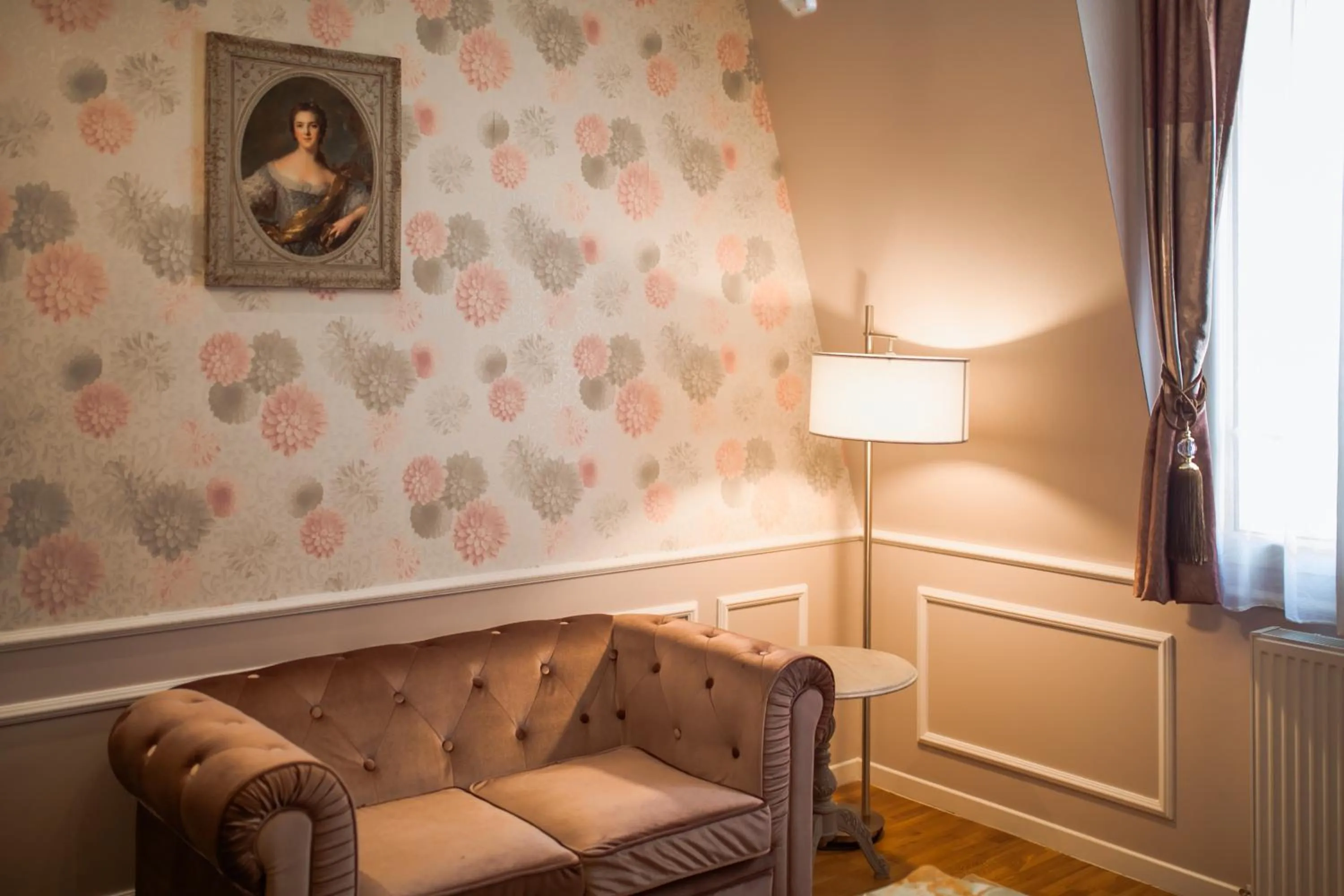 Seating area in La Maison Gobert Paris Hotel Particulier