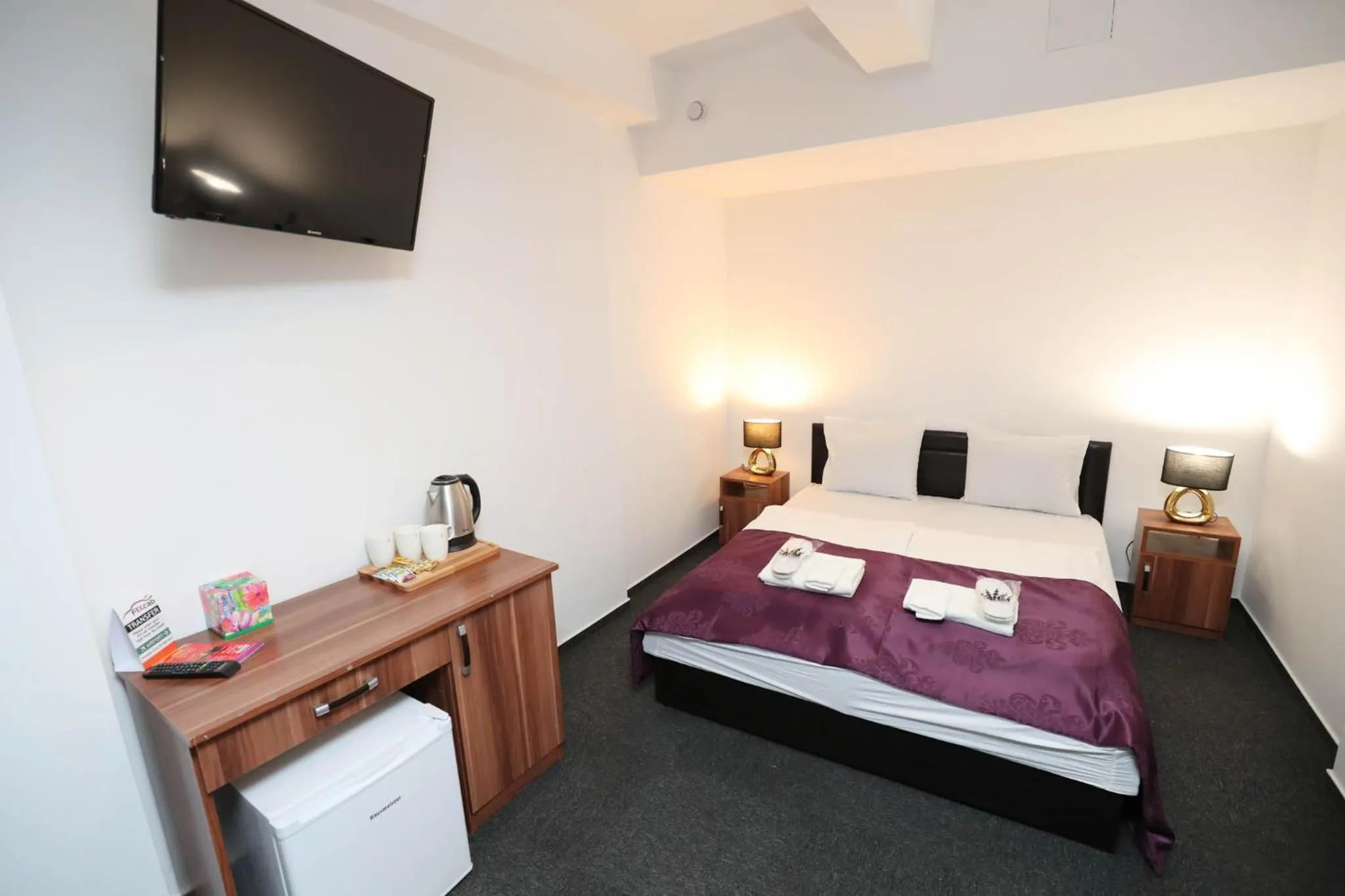 Bed in Hotel California