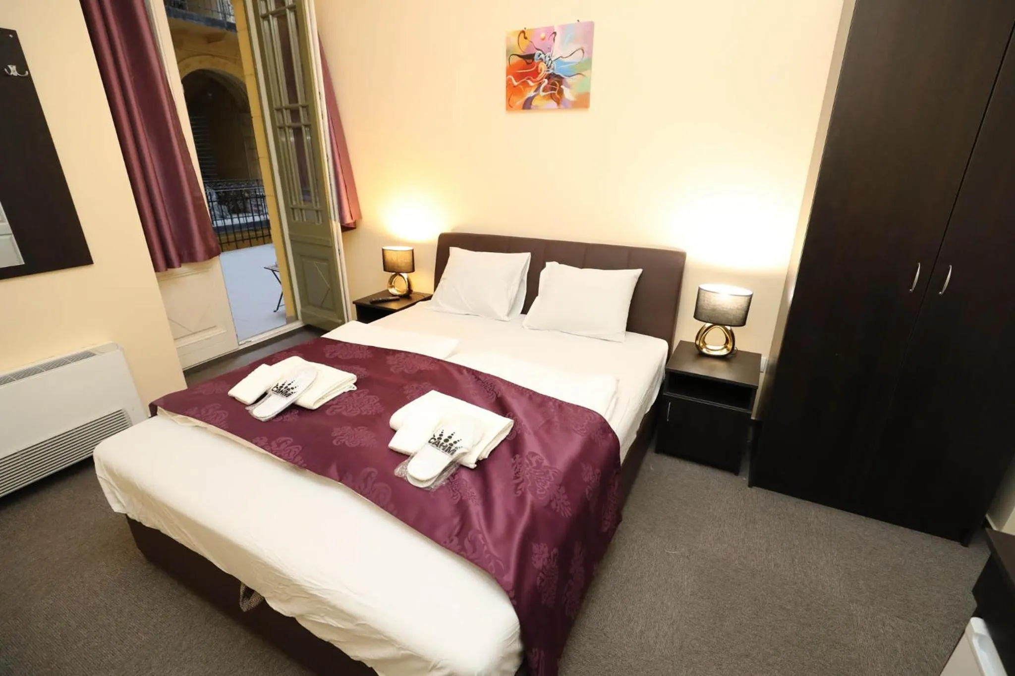 Bed in Hotel California