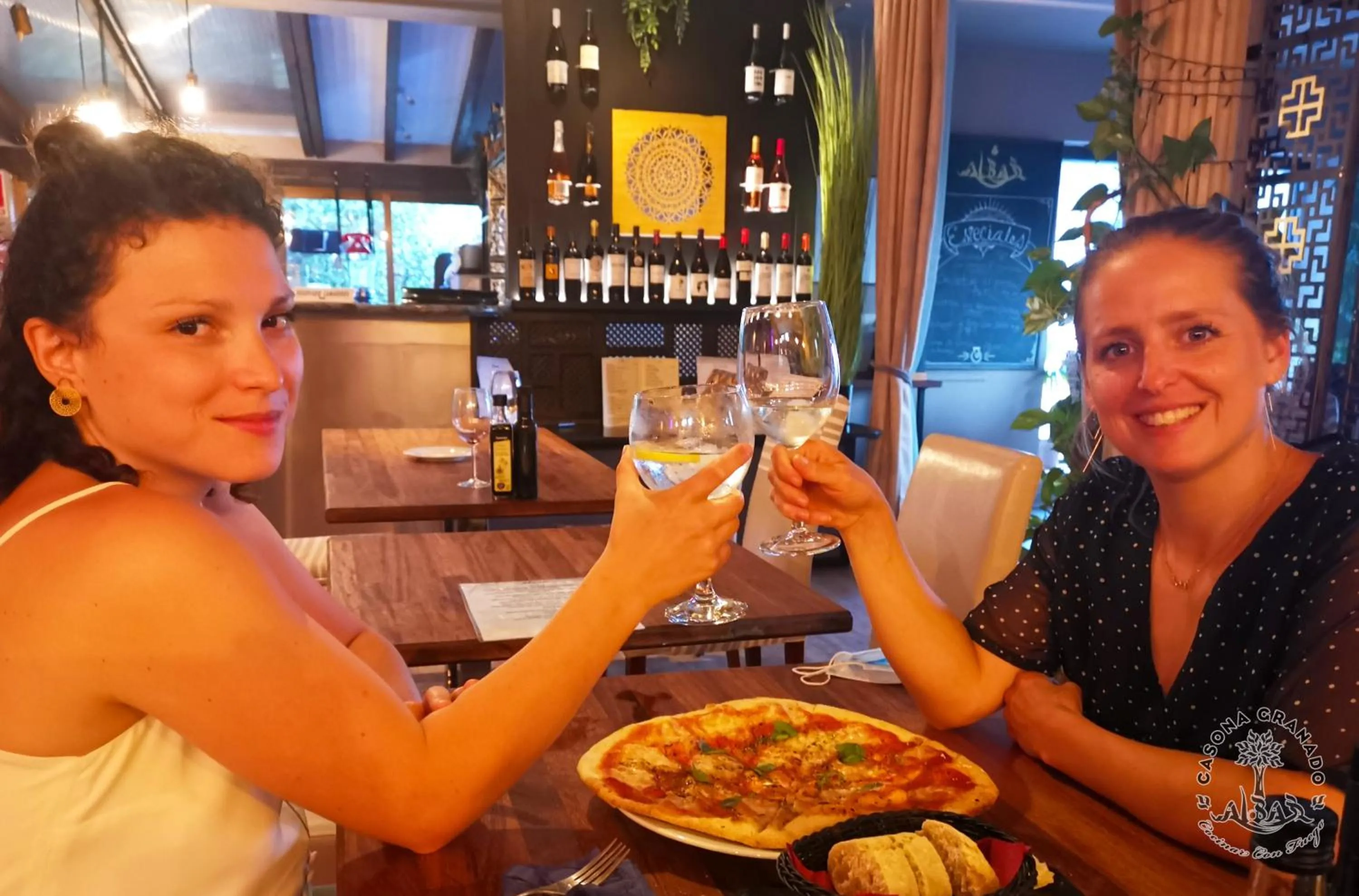 Restaurant/places to eat in Casona Granado