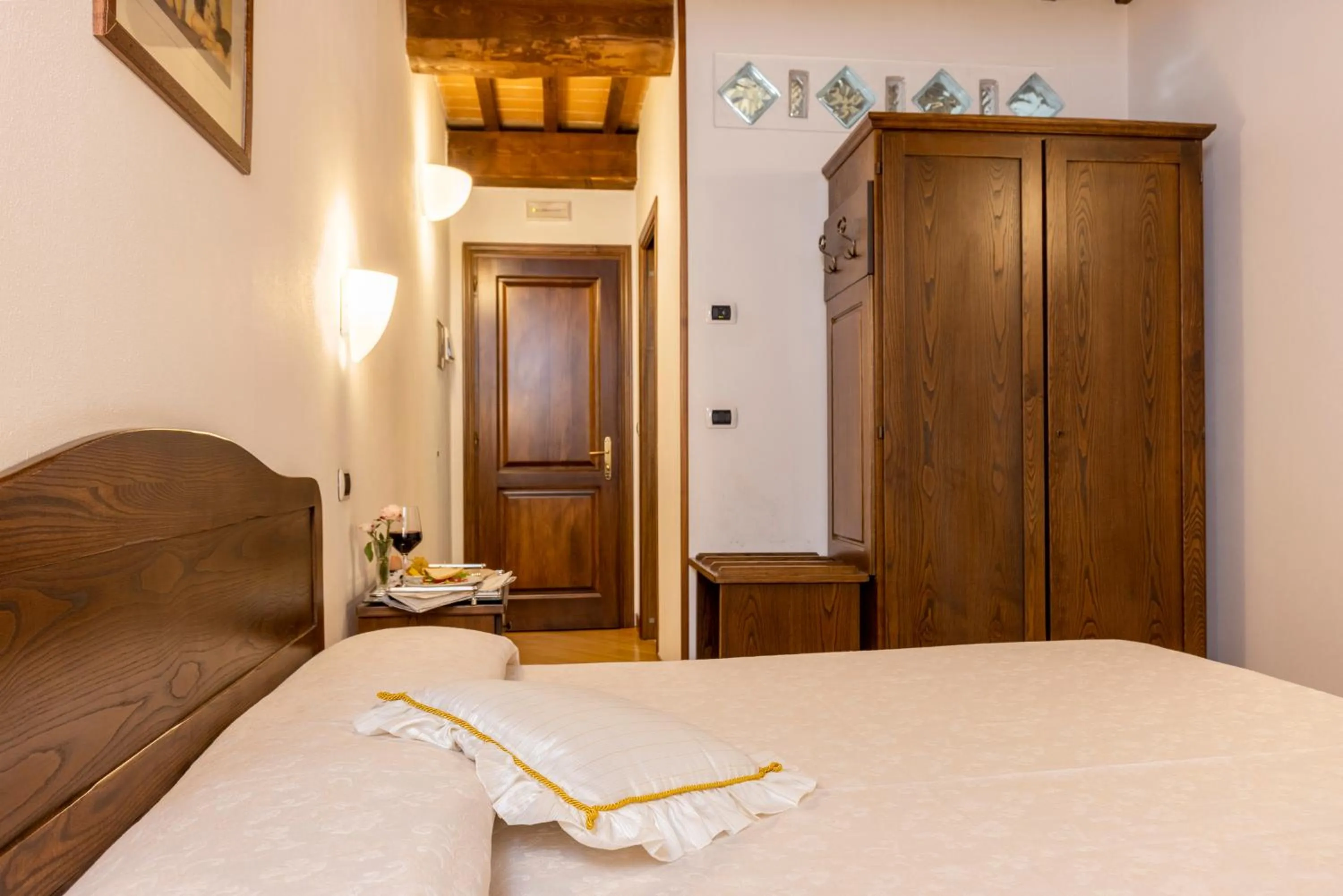 Bed in Hotel La Pace