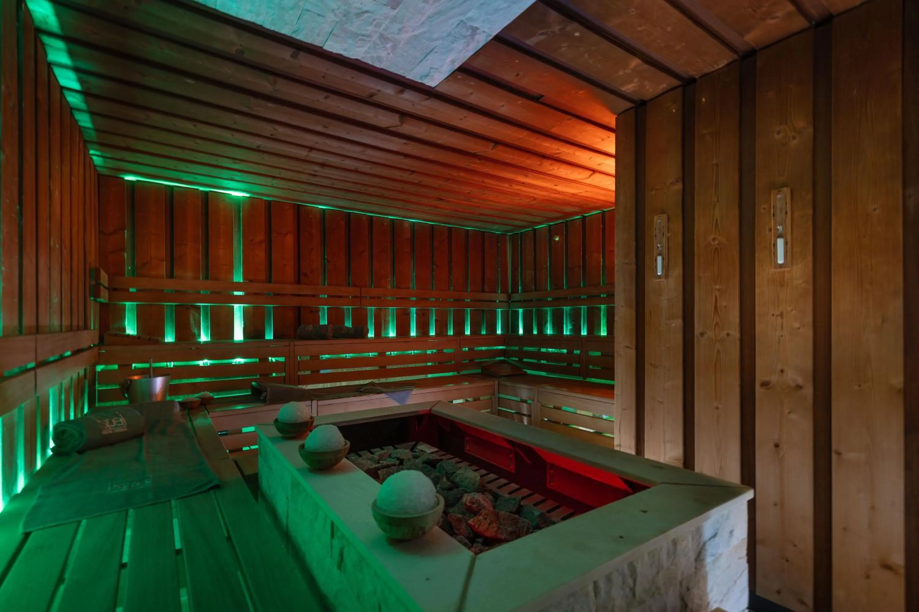 Sauna in Savoy Beach Hotel & Thermal Spa