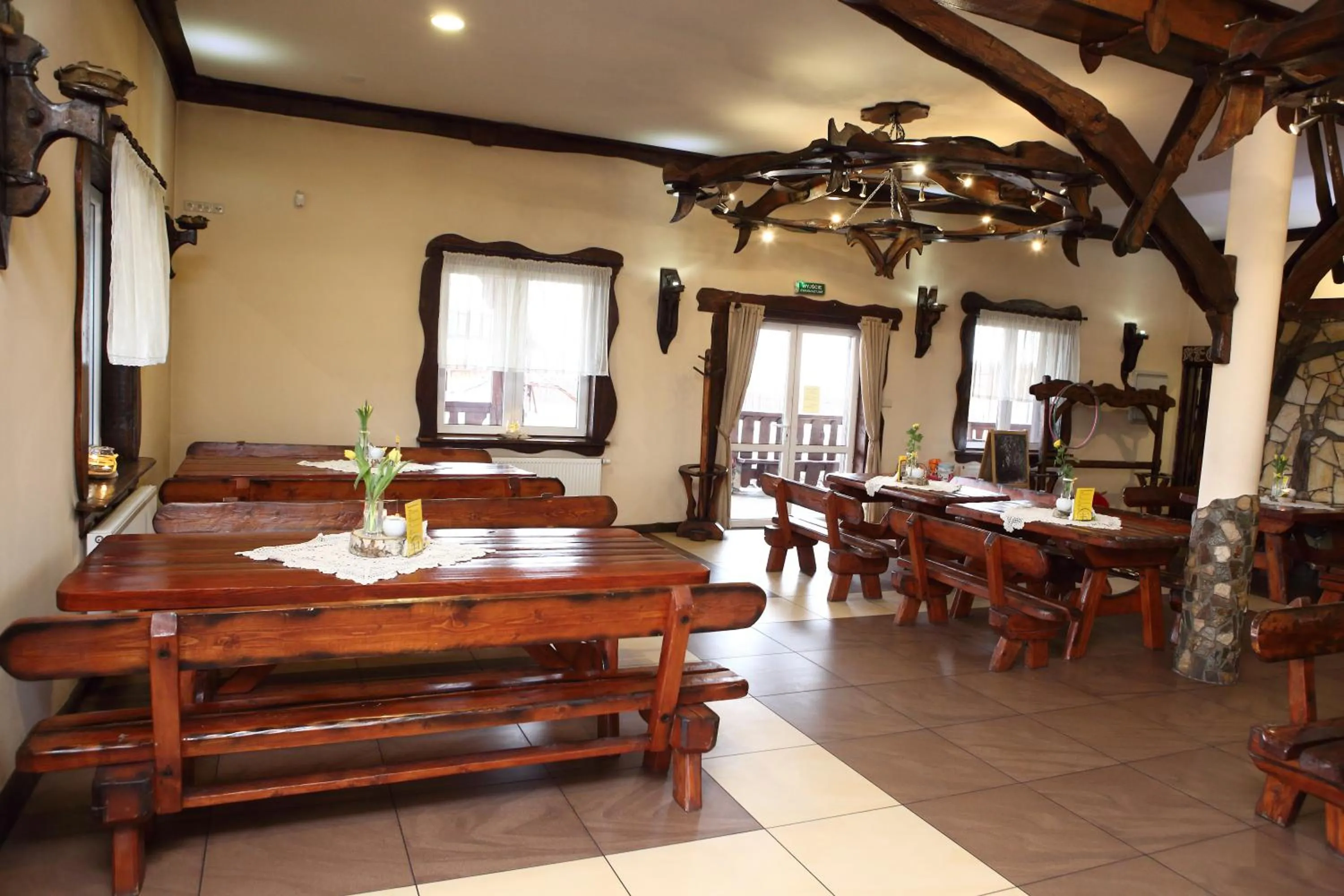 Restaurant/places to eat in Gościniec Legenda