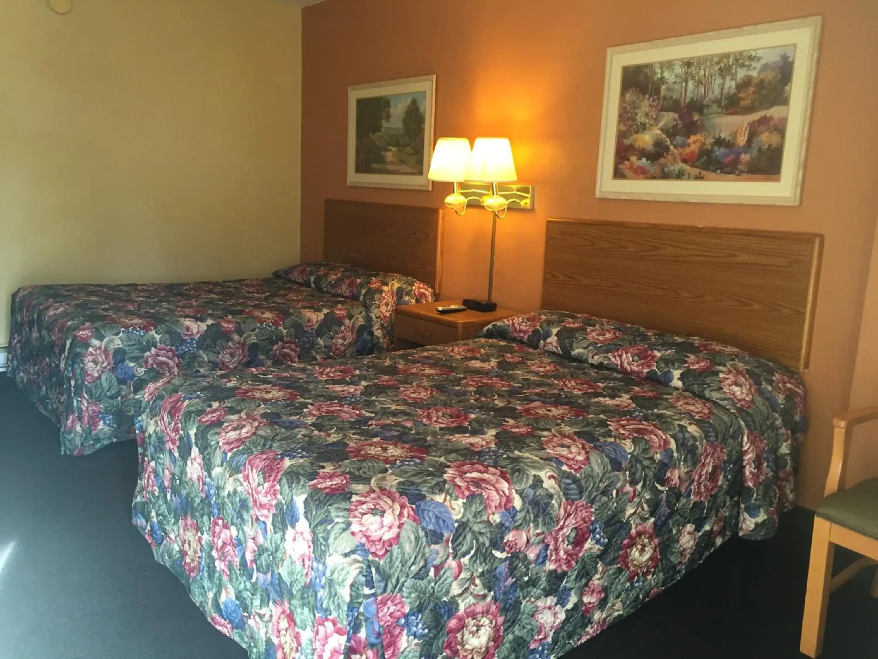 Standard Double Room in West Motel Standard Double Room in West Motel