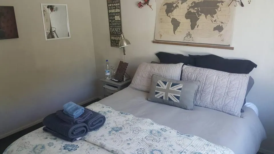 Photo of the whole room, Bed in Waitomo Orchard Estate B&B