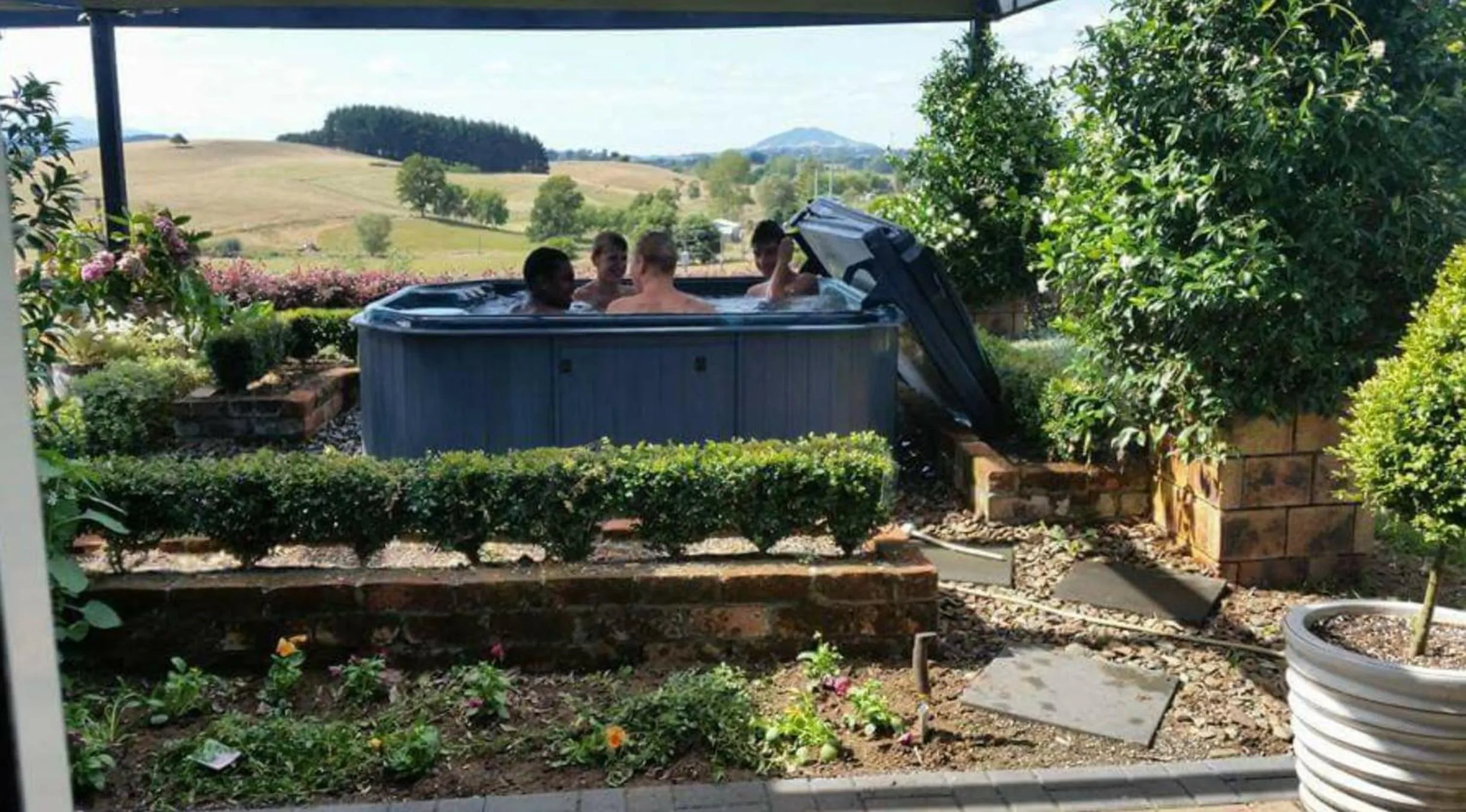 Garden in Waitomo Orchard Estate B&B