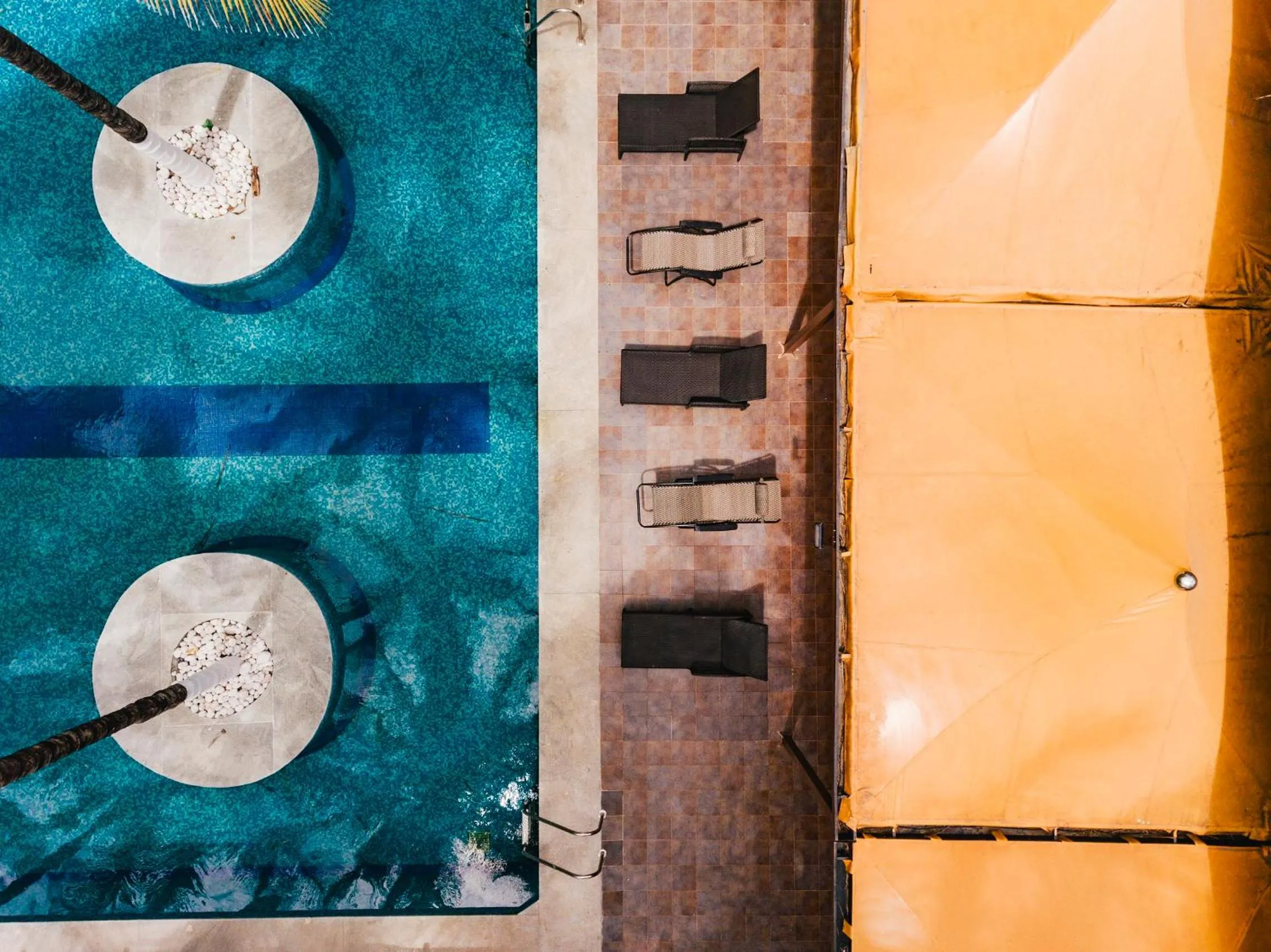 Swimming pool in Sterling Anaikatti