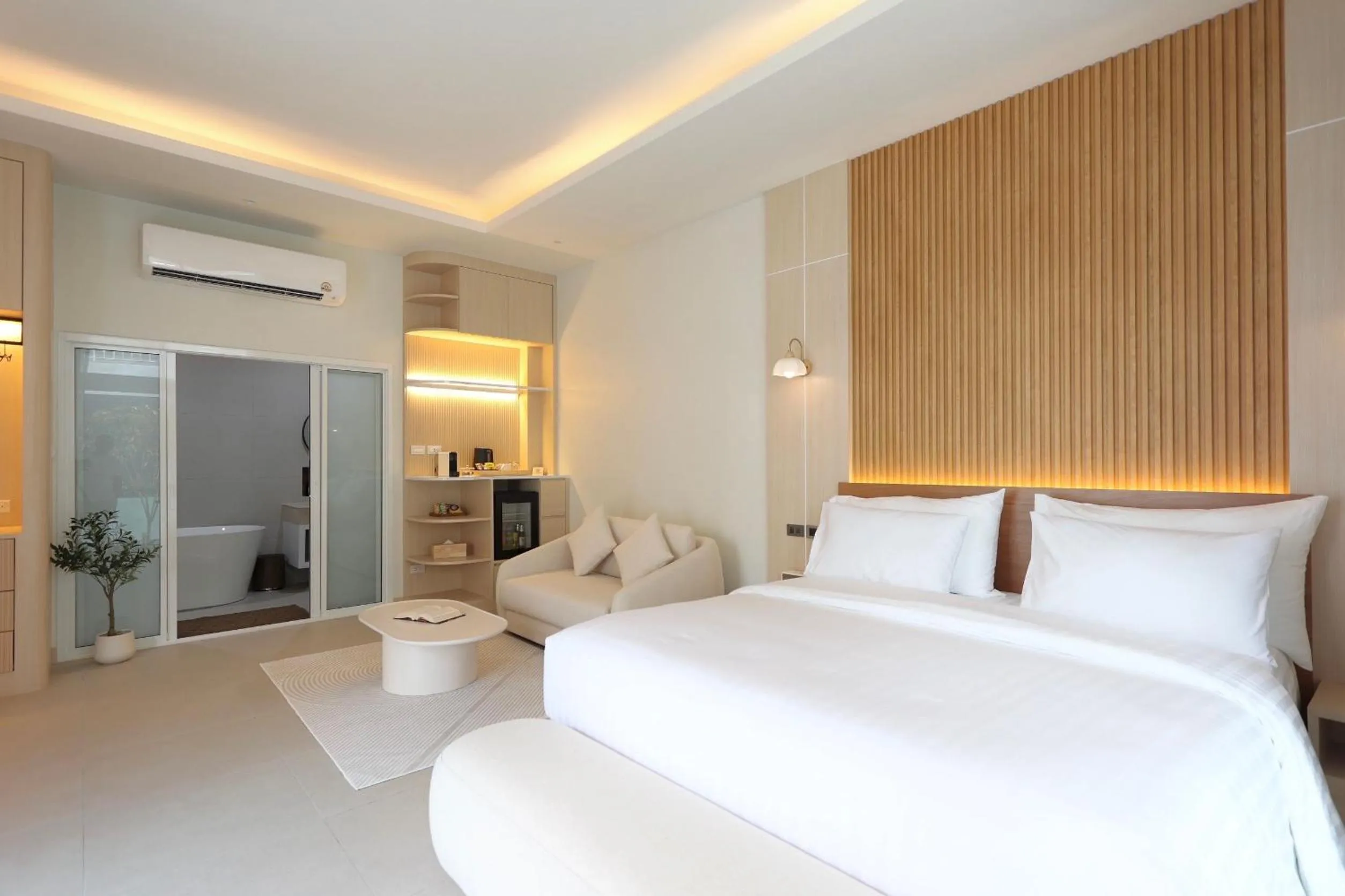 Bedroom, Bed in The Malika Hotel - SHA Extra Plus