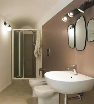 Bathroom in Decumano 23