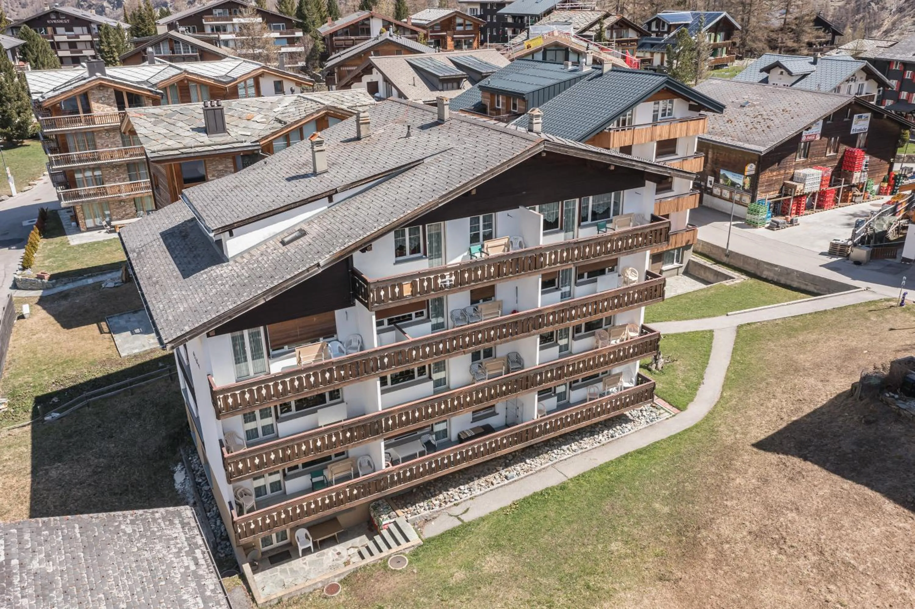 Two-Bedroom Apartment in Haus Alfa