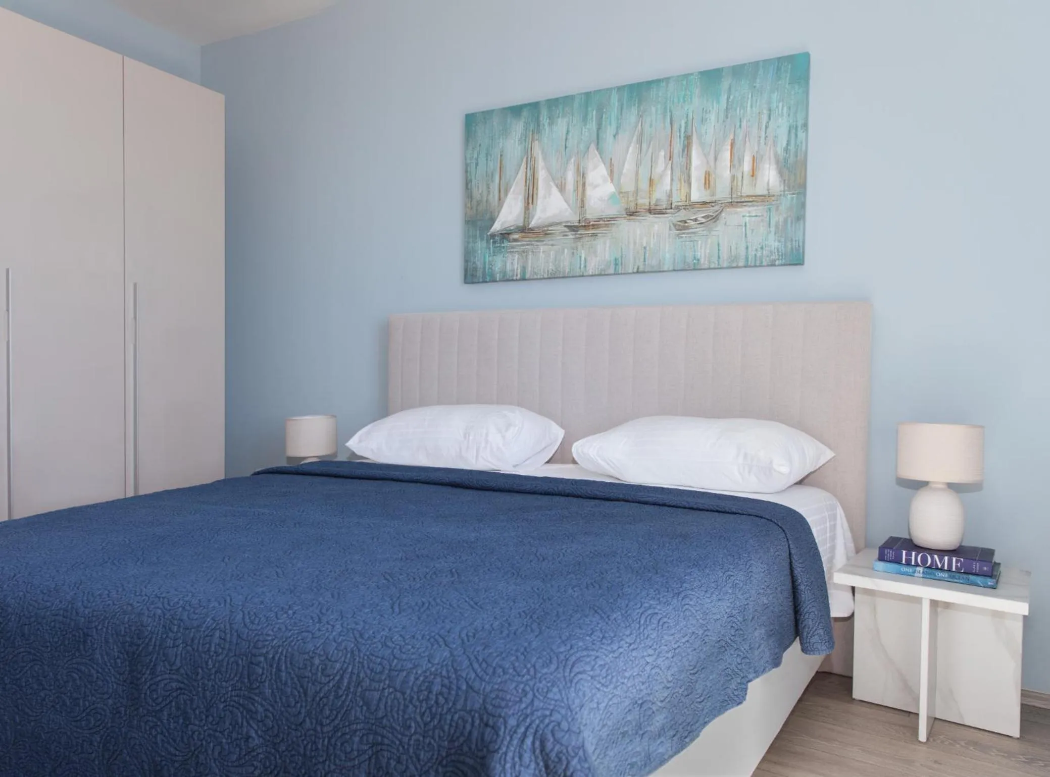 Bedroom, Bed in Apartments Bonavista