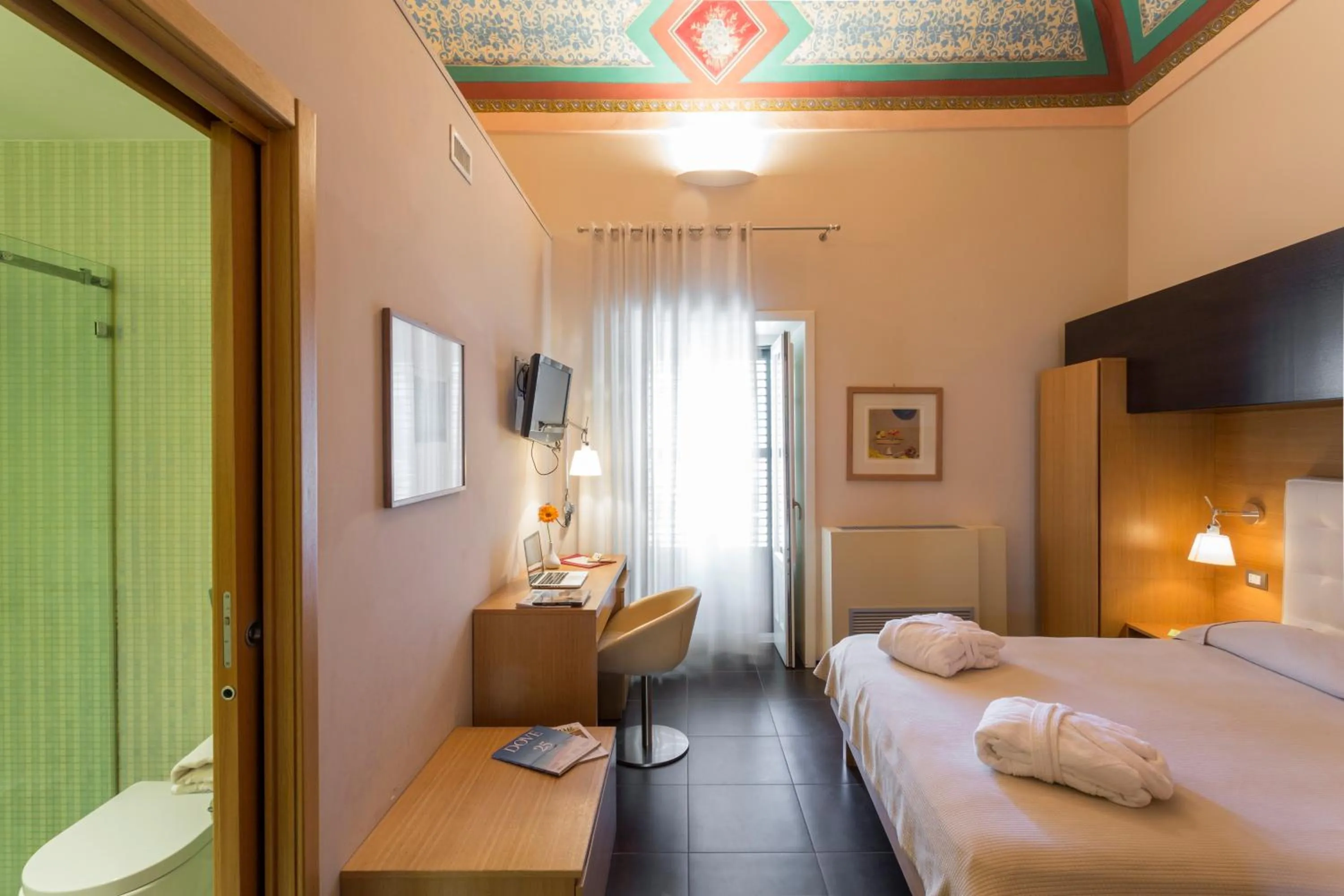 Photo of the whole room, Bed in Hotel Novecento