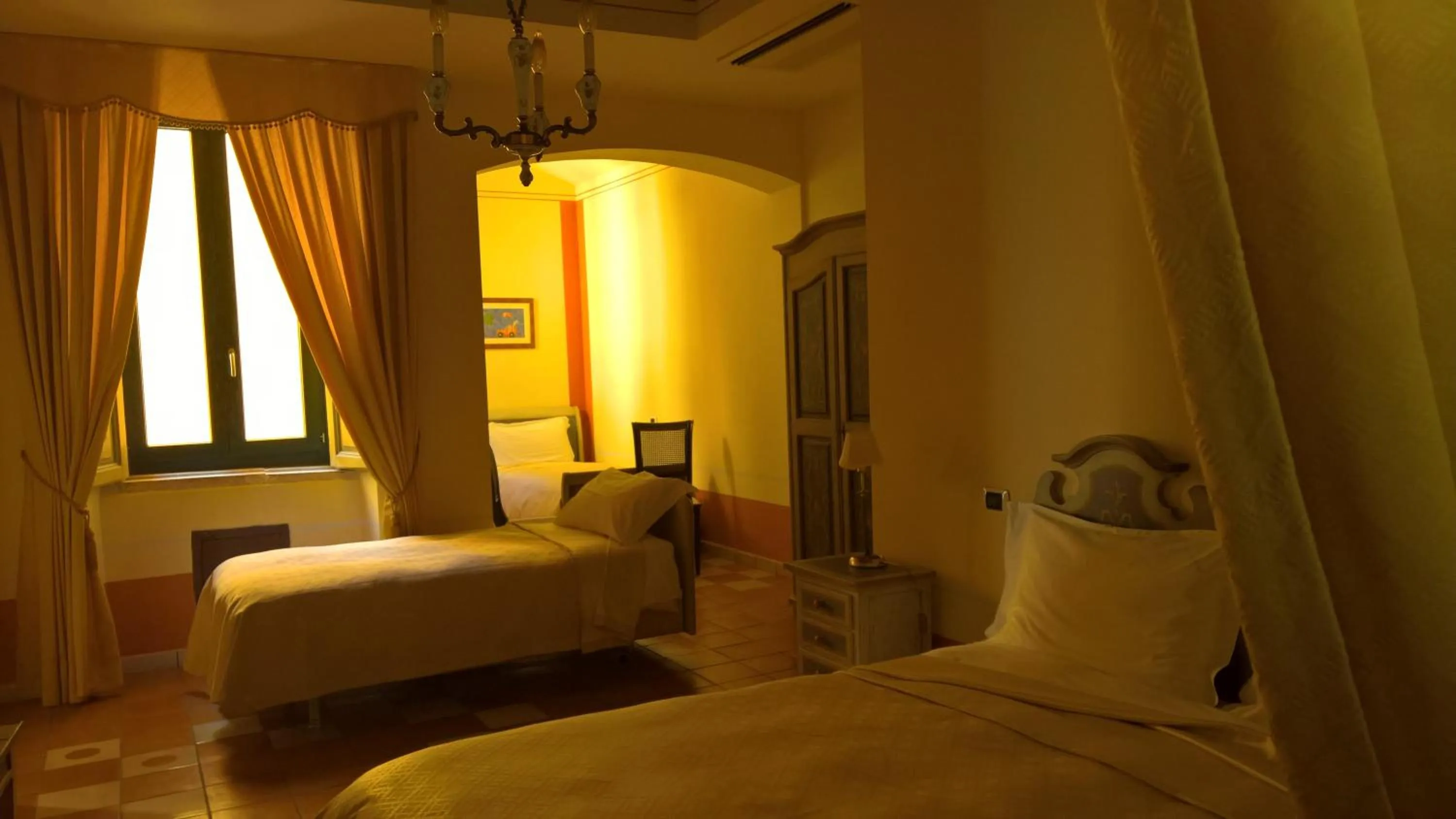 Photo of the whole room, Bed in Antichi Feudi Dimora D'Epoca