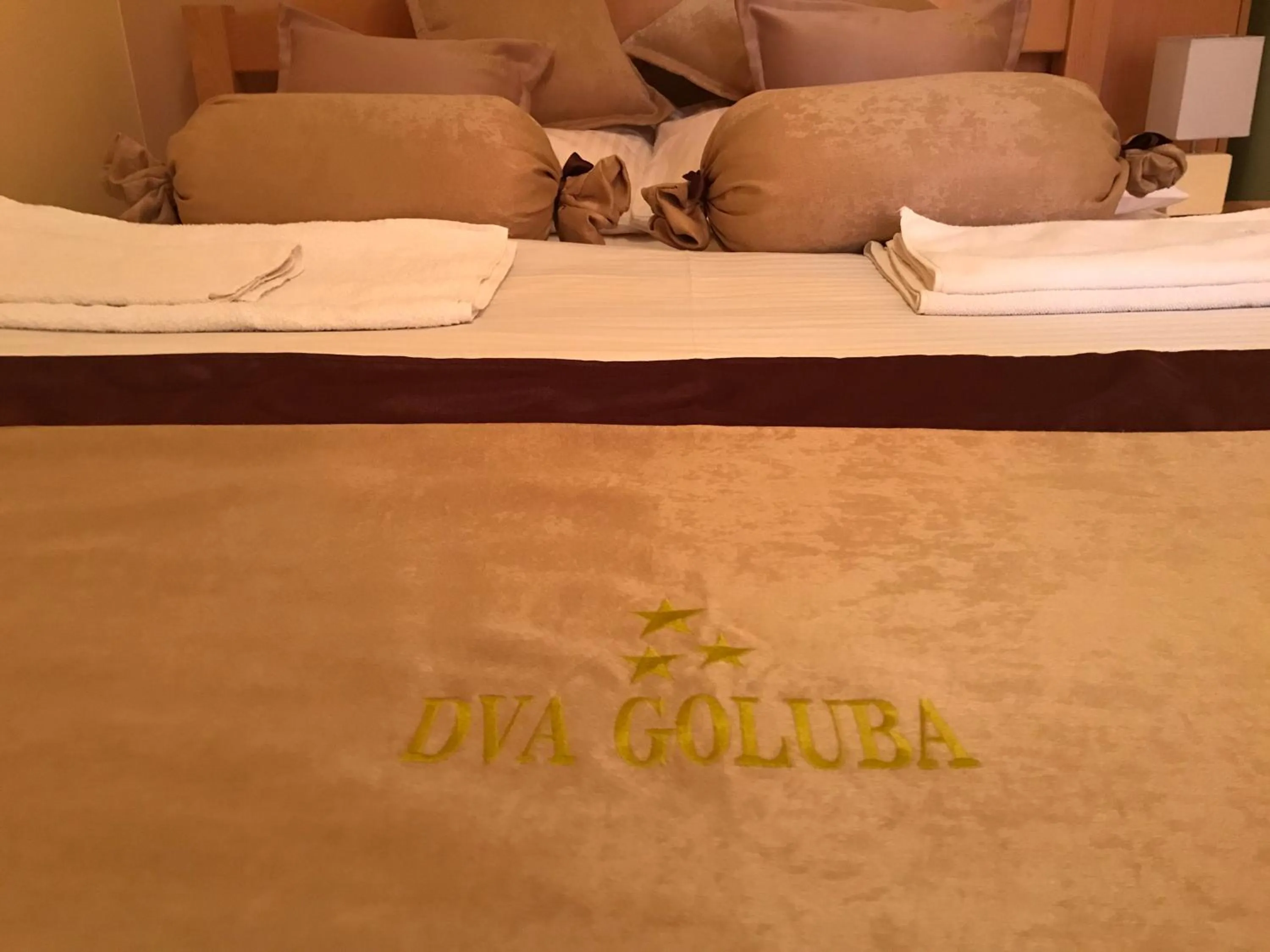 Bed in Hotel Dva Goluba
