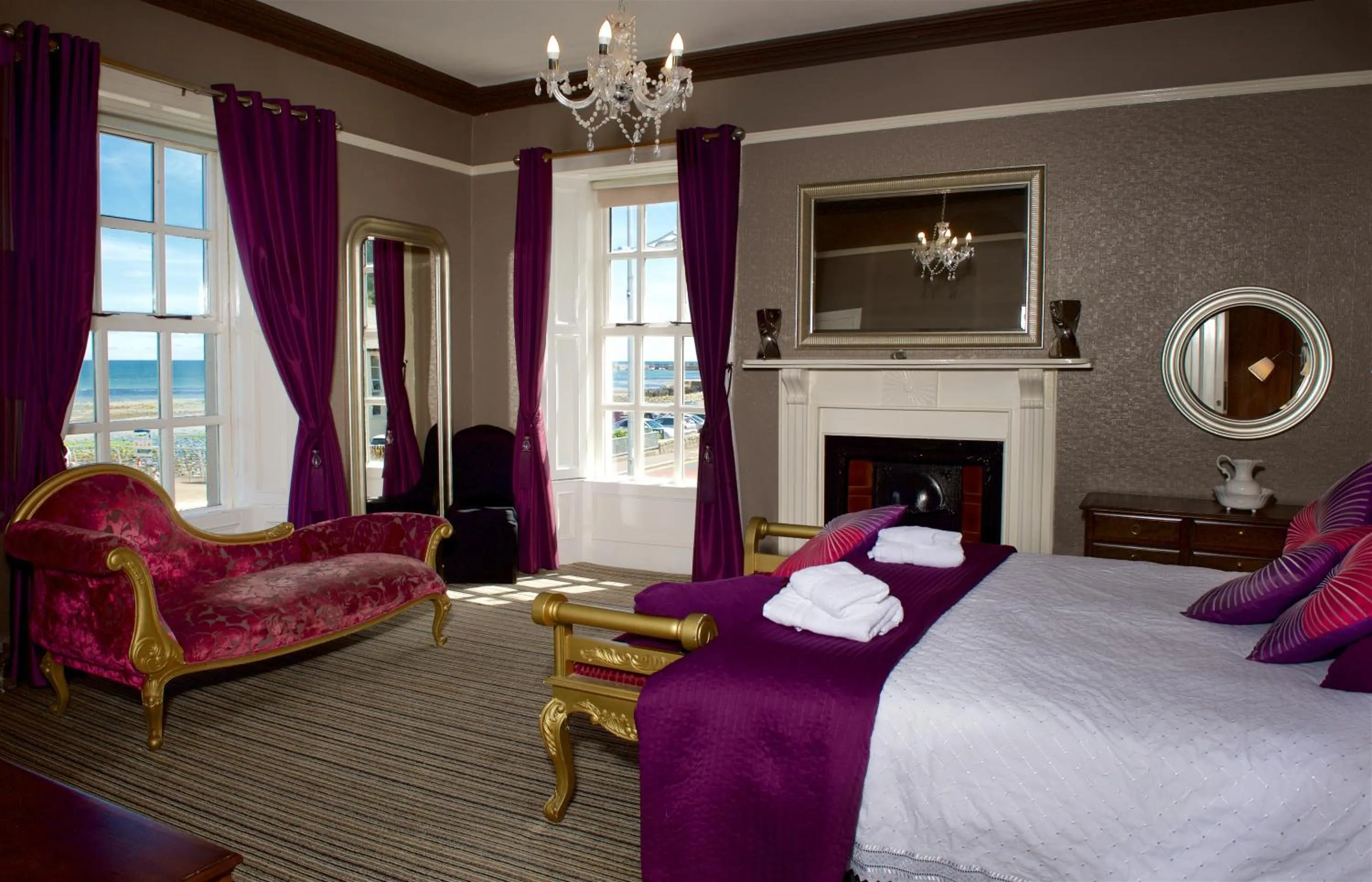 Photo of the whole room in The Haven