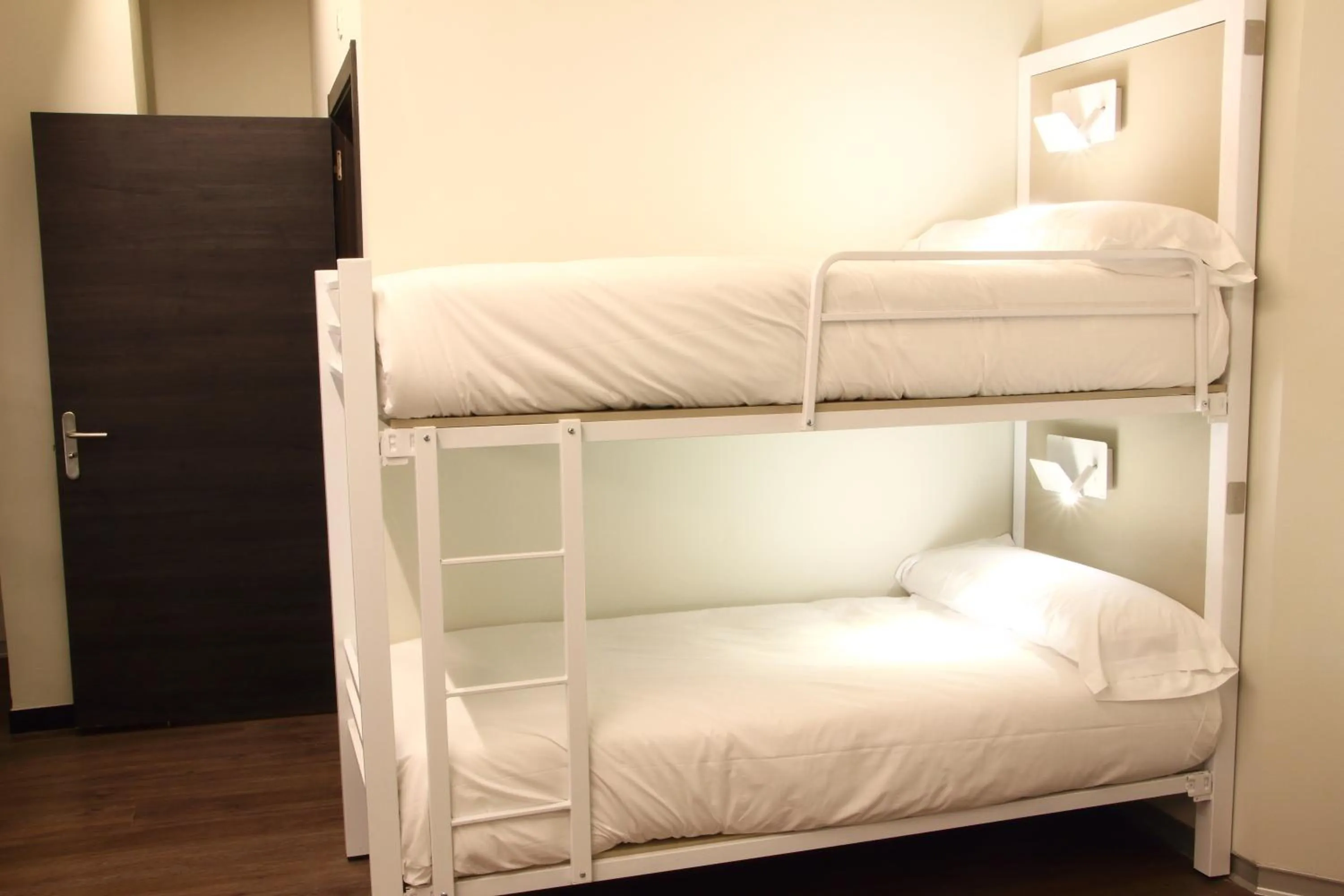 bunk bed, Bed in Poshtel Bilbao - Premium Hostel