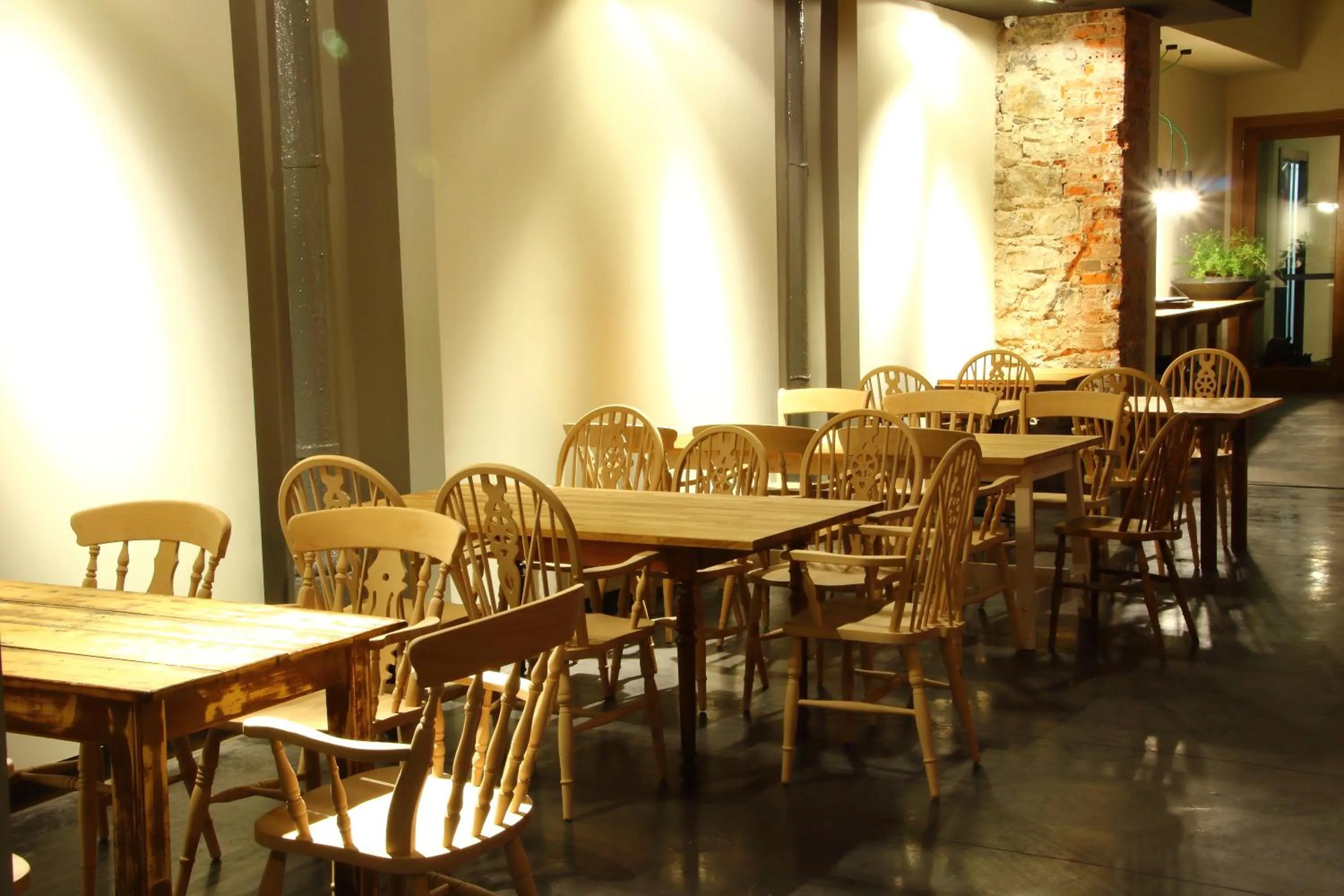Restaurant/places to eat in Poshtel Bilbao - Premium Hostel