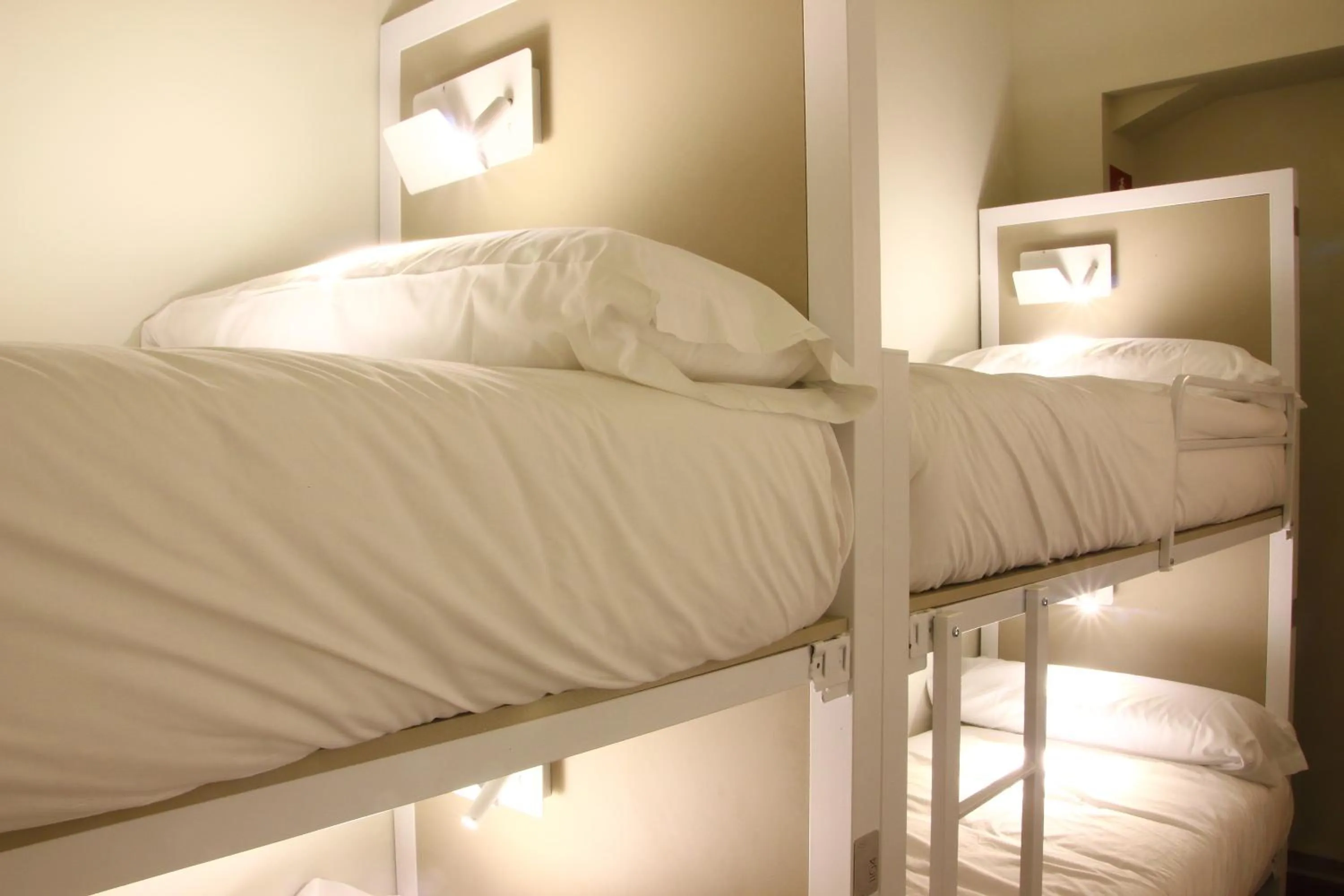 bunk bed, Bed in Poshtel Bilbao - Premium Hostel