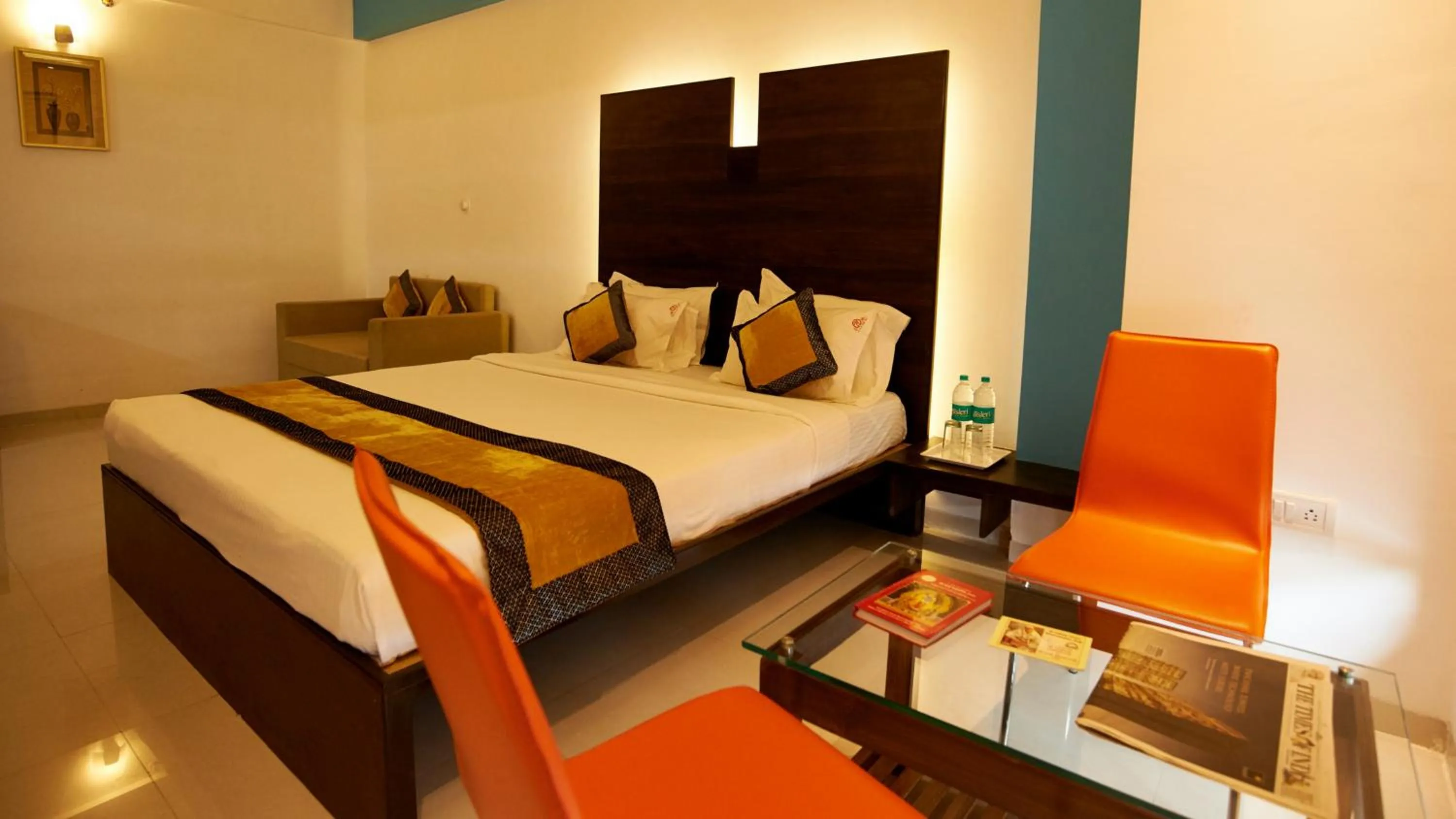 Photo of the whole room, Bed in Hotel Golden View