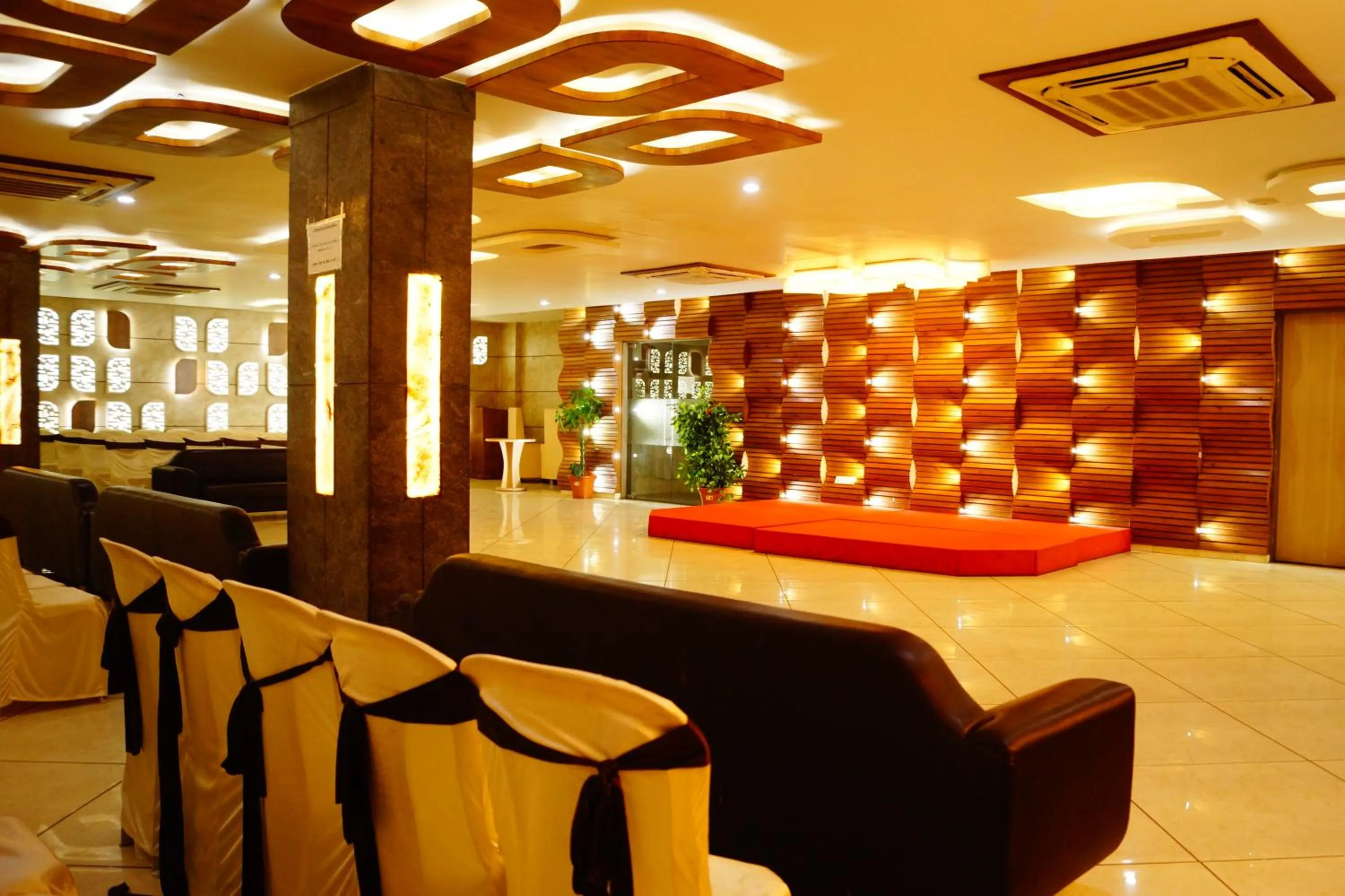 BBQ facilities in Hotel Darshan SP Ring Road