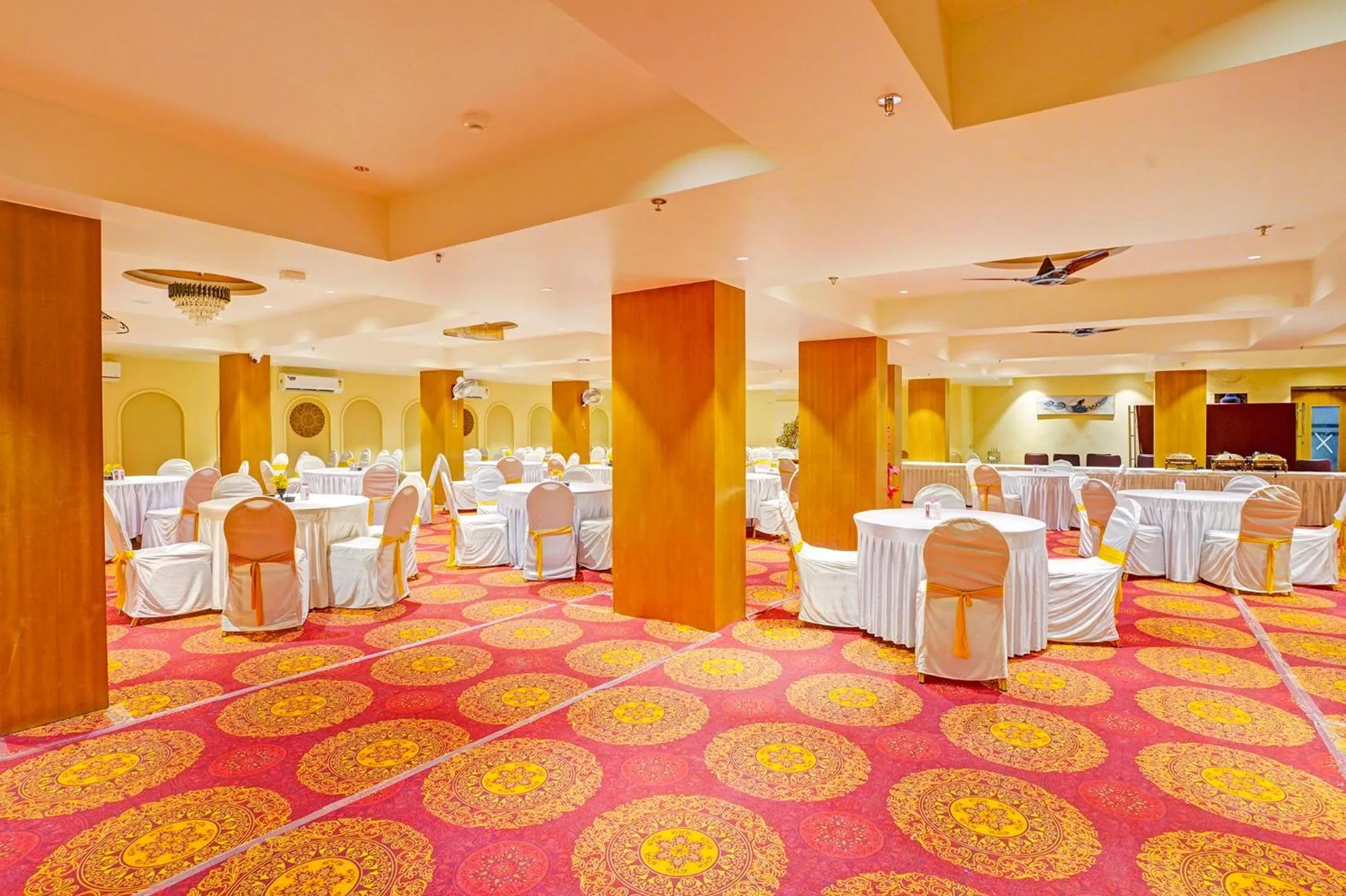 Banquet/Function facilities in FabHotel Siddharth Inn - Nr Siddharth Bunglows