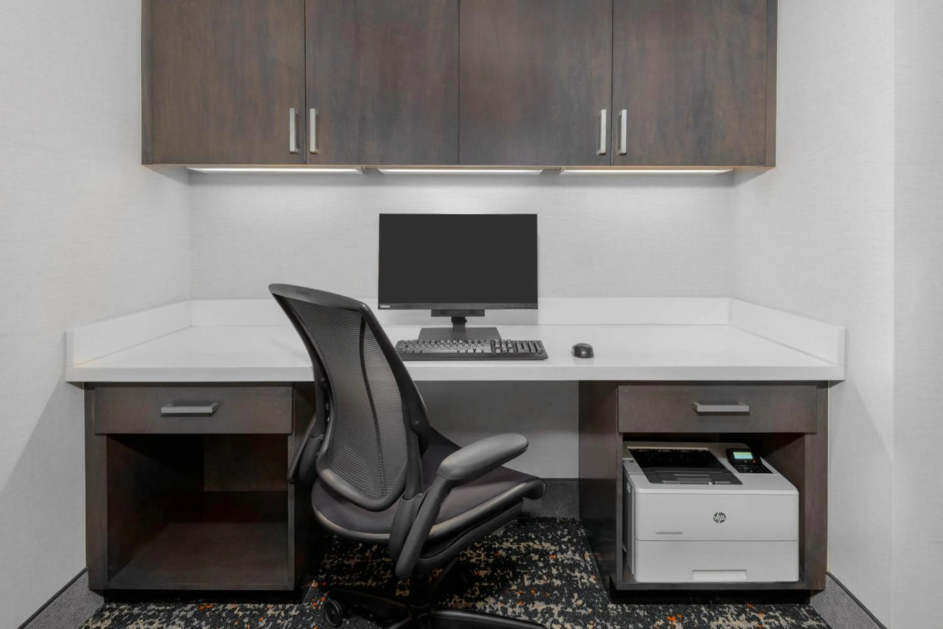 Business facilities in Hampton Inn & Suites Tampa Airport Avion Park Westshore