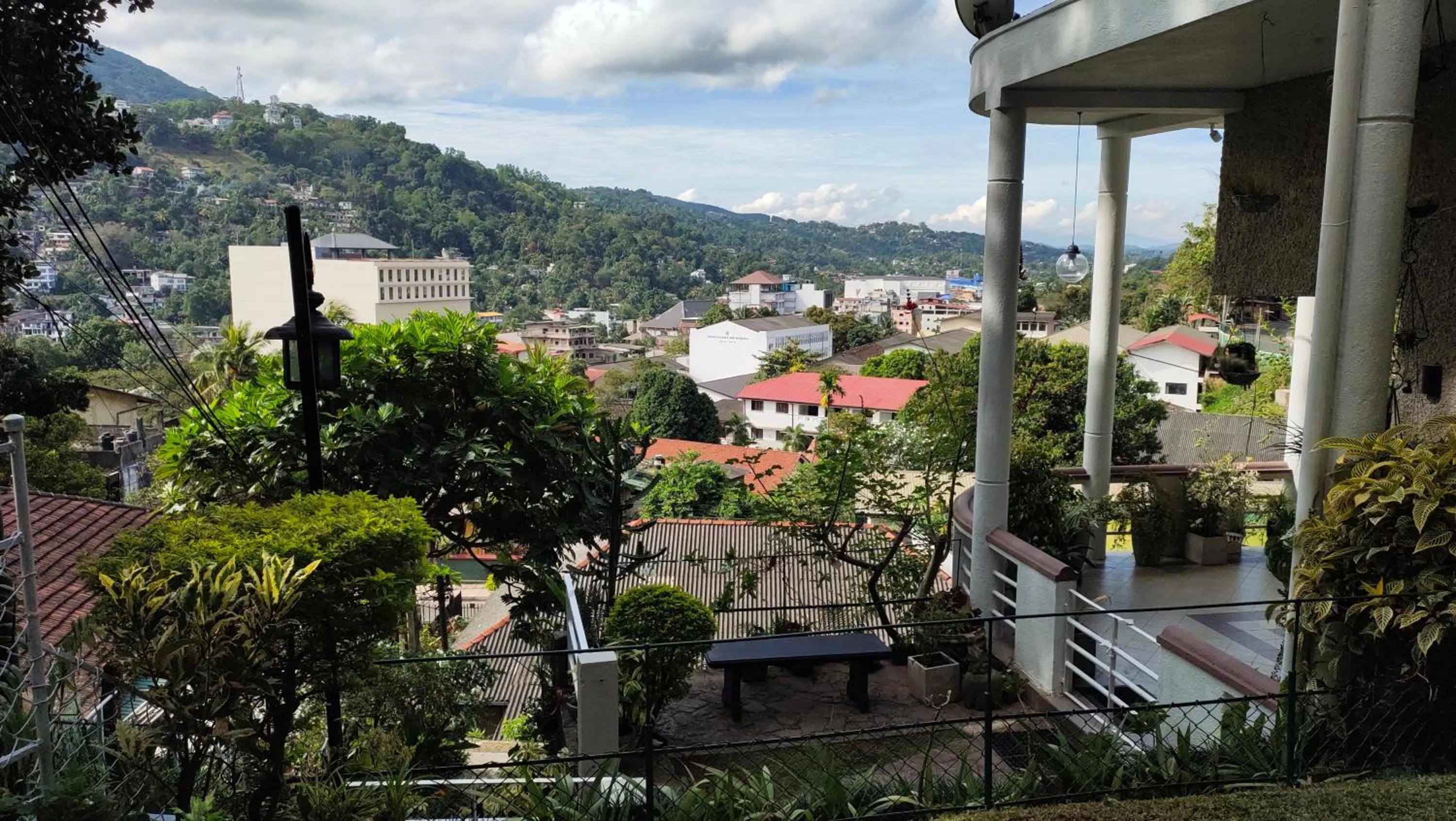 Mountain view in Marvel Hills Kandy