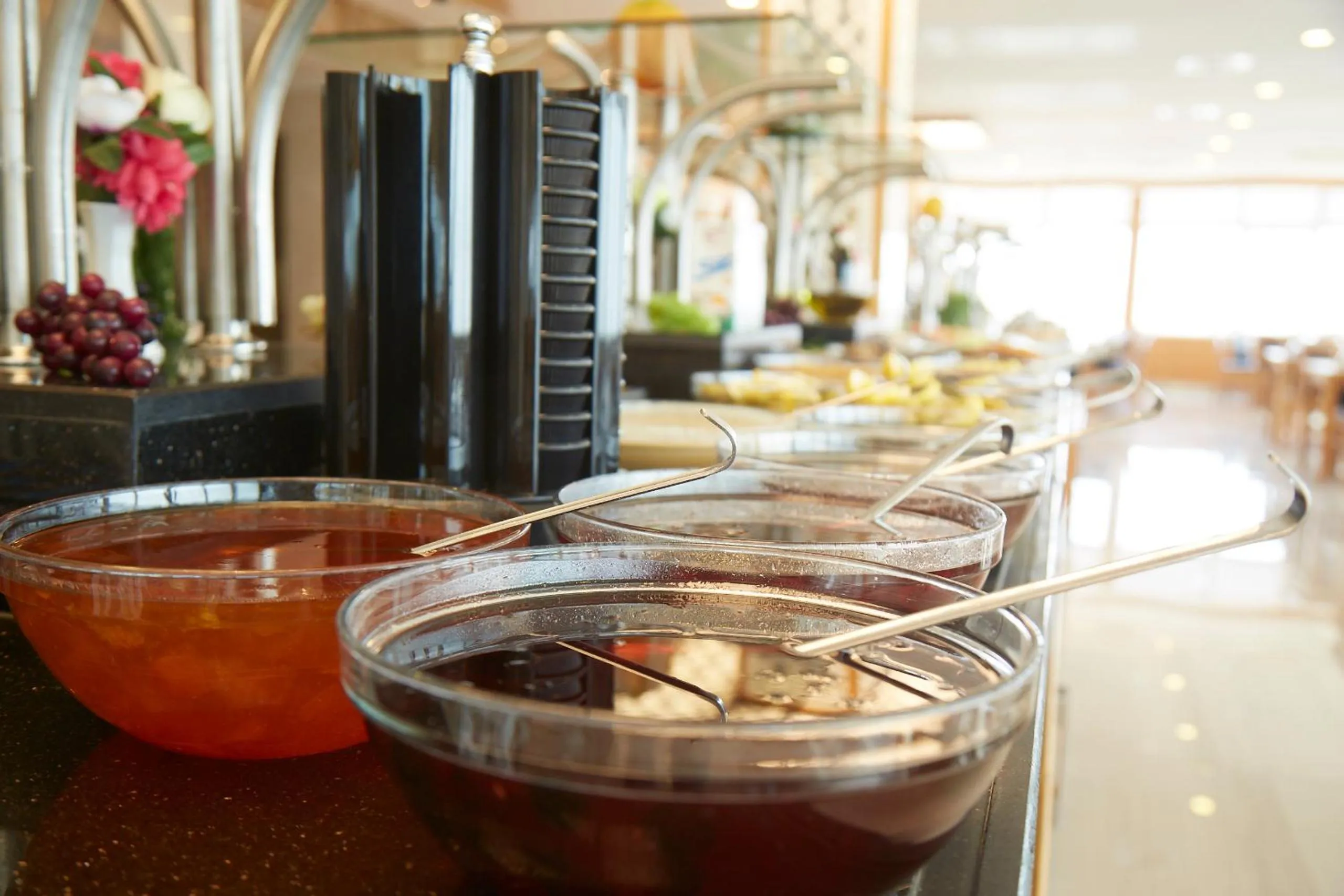 Restaurant/places to eat in Ilkbal Deluxe Hotel &Spa Istanbul