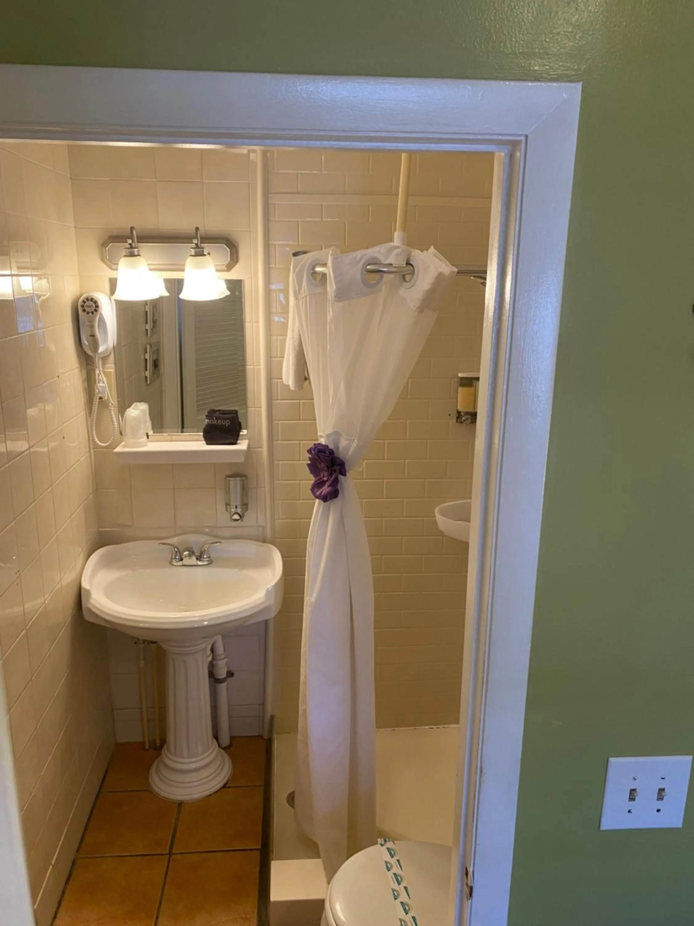 Bathroom in Caribbean House