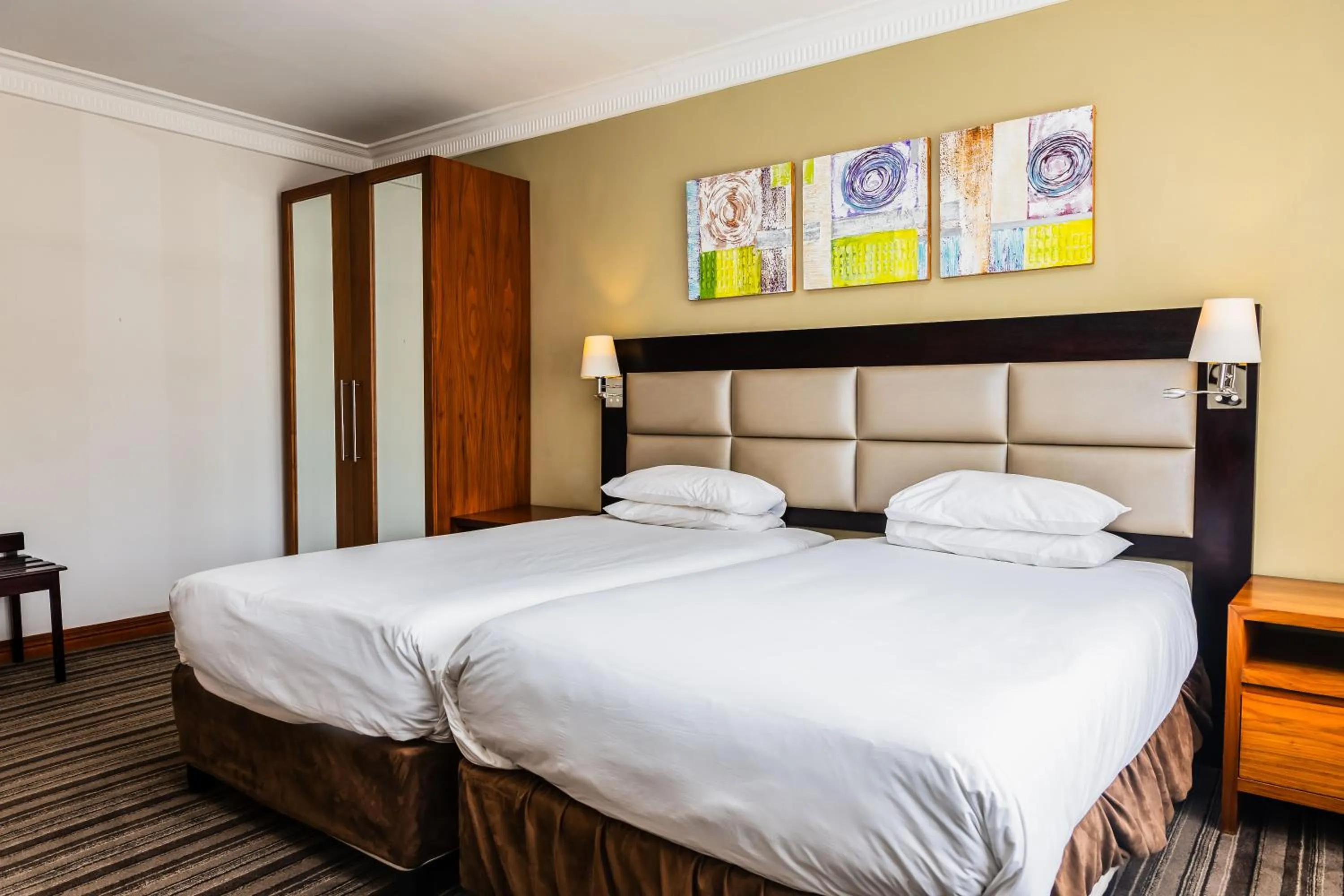 Bed in Premier Splendid Inn Pinetown