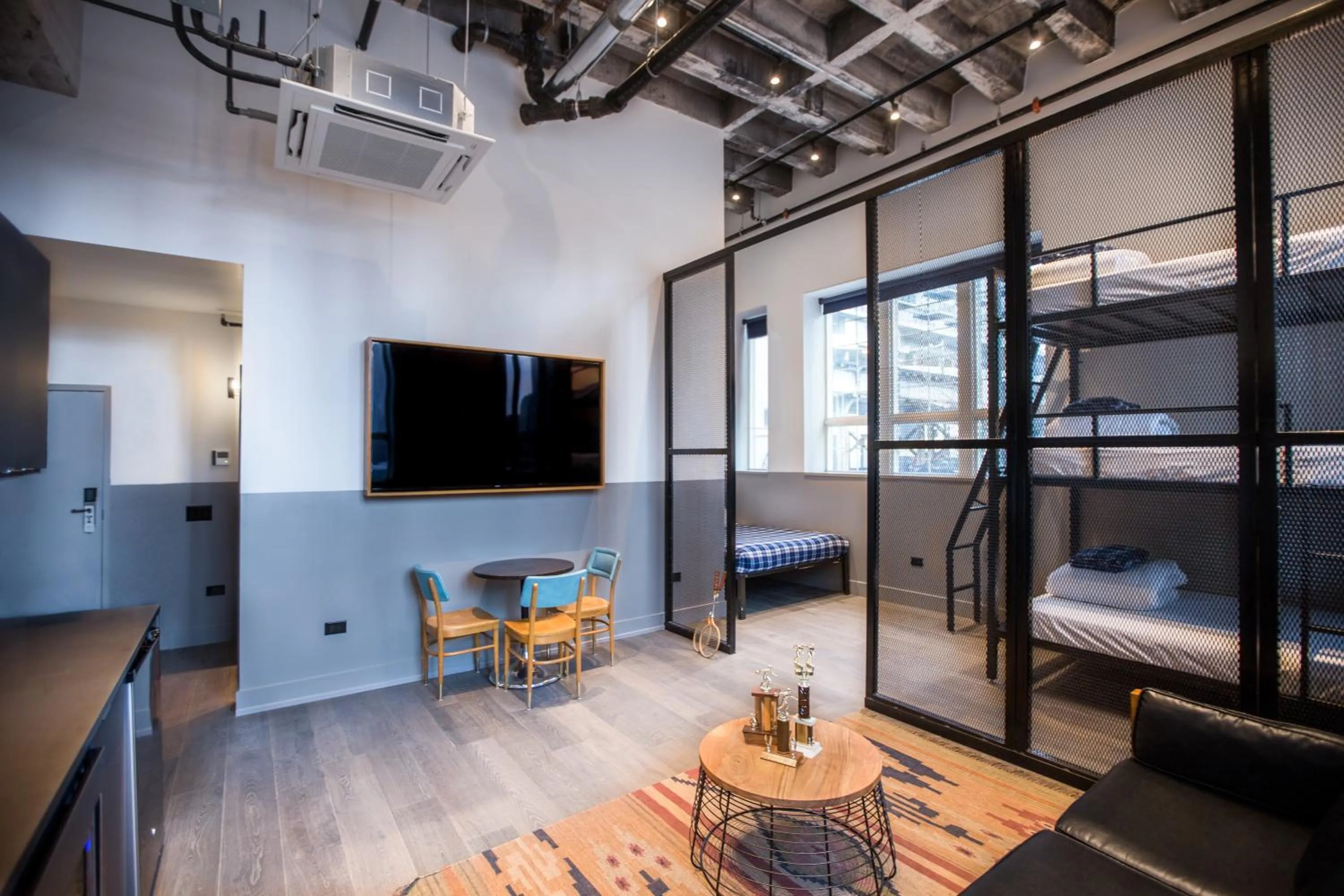 Bed in The Chicago Hotel Collection River North