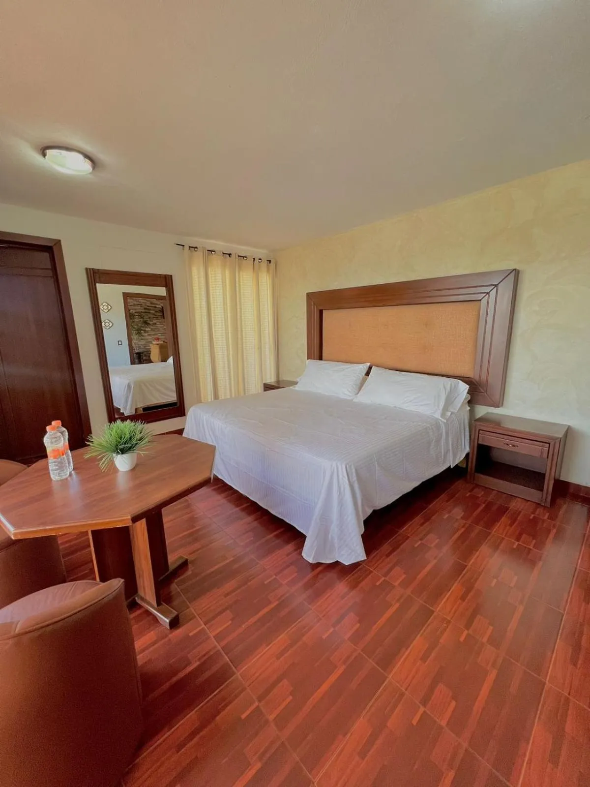 Photo of the whole room, Bed in Hotel El Jaguar