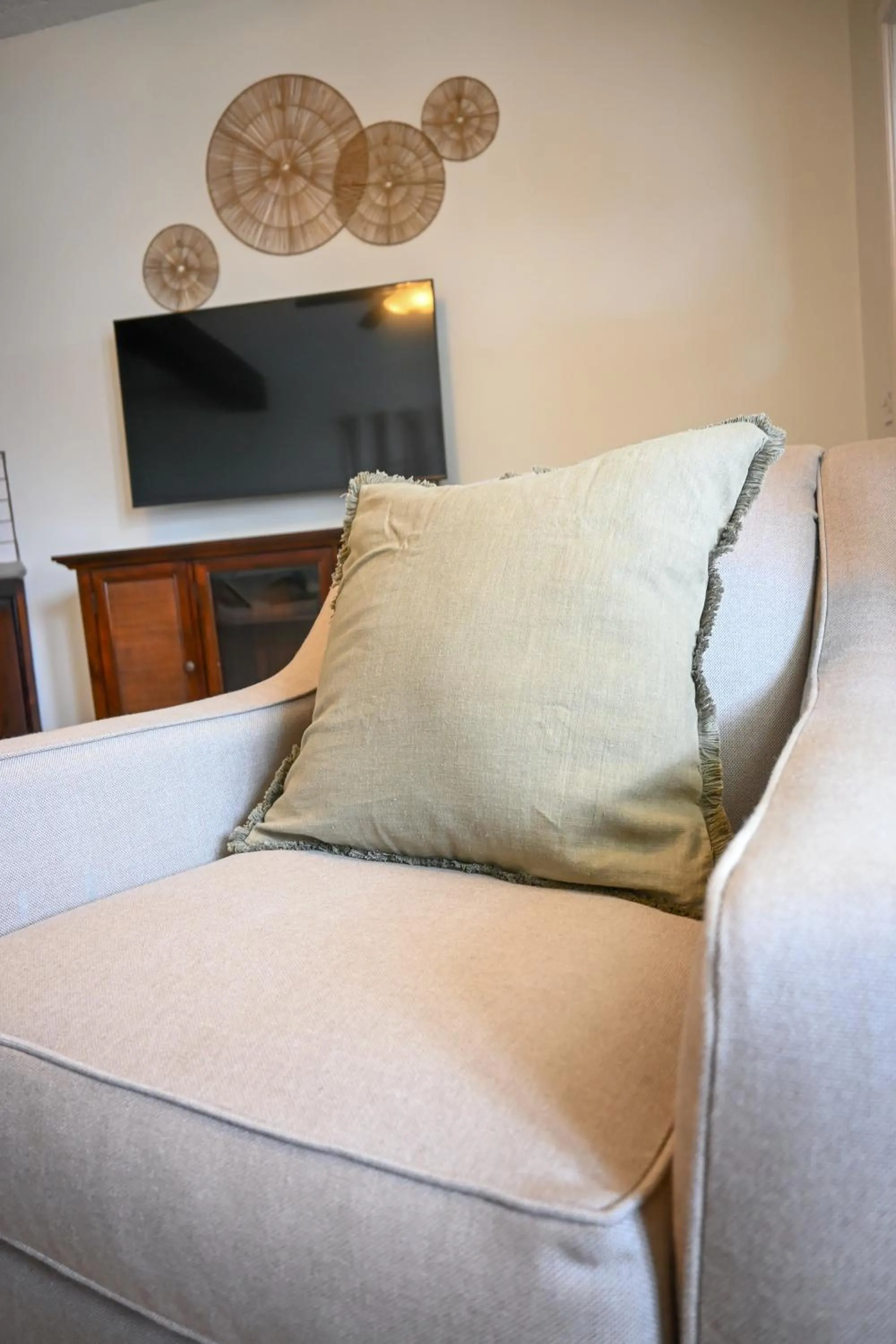 Living room, Bed in The Palapa House