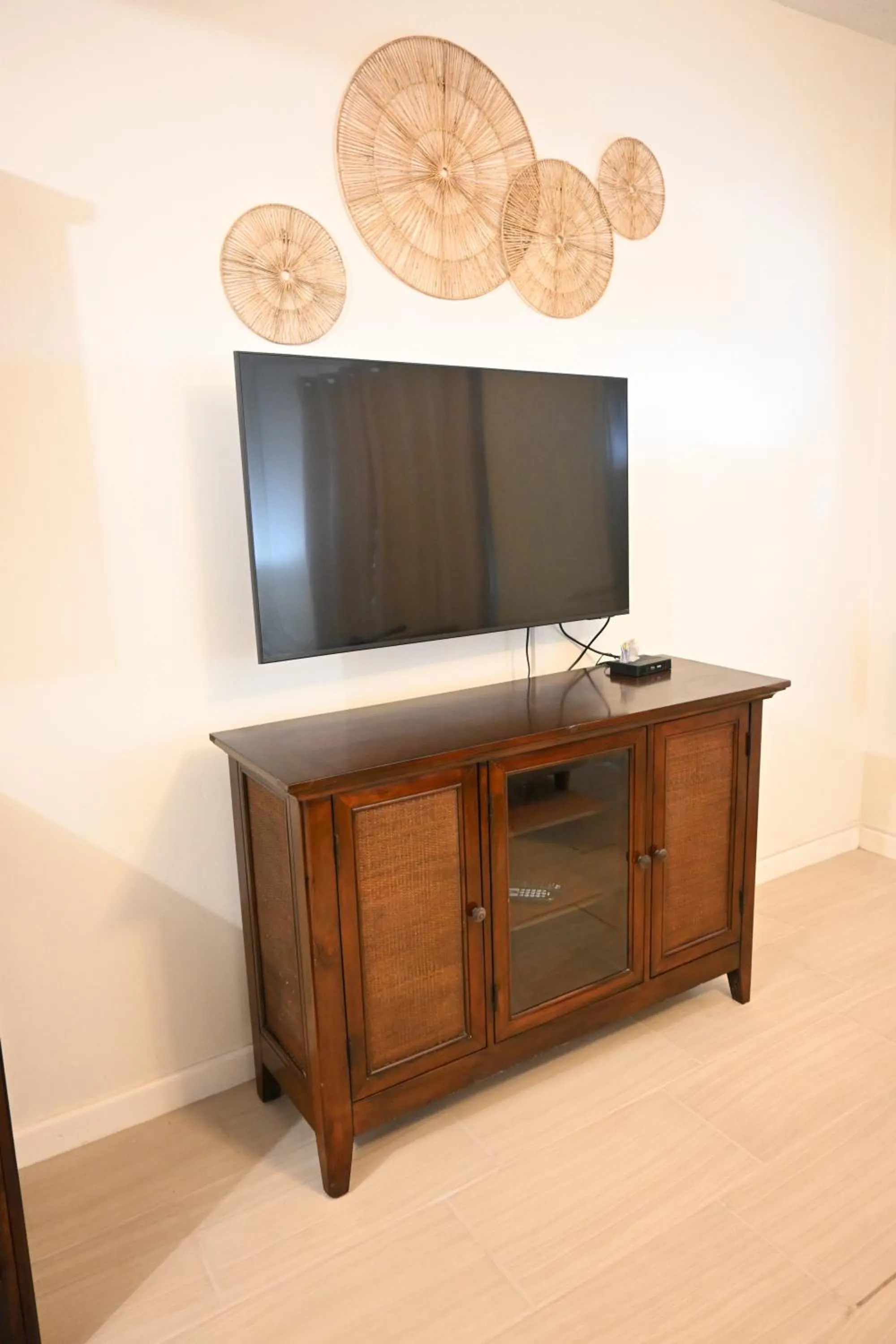 TV and multimedia in The Palapa House