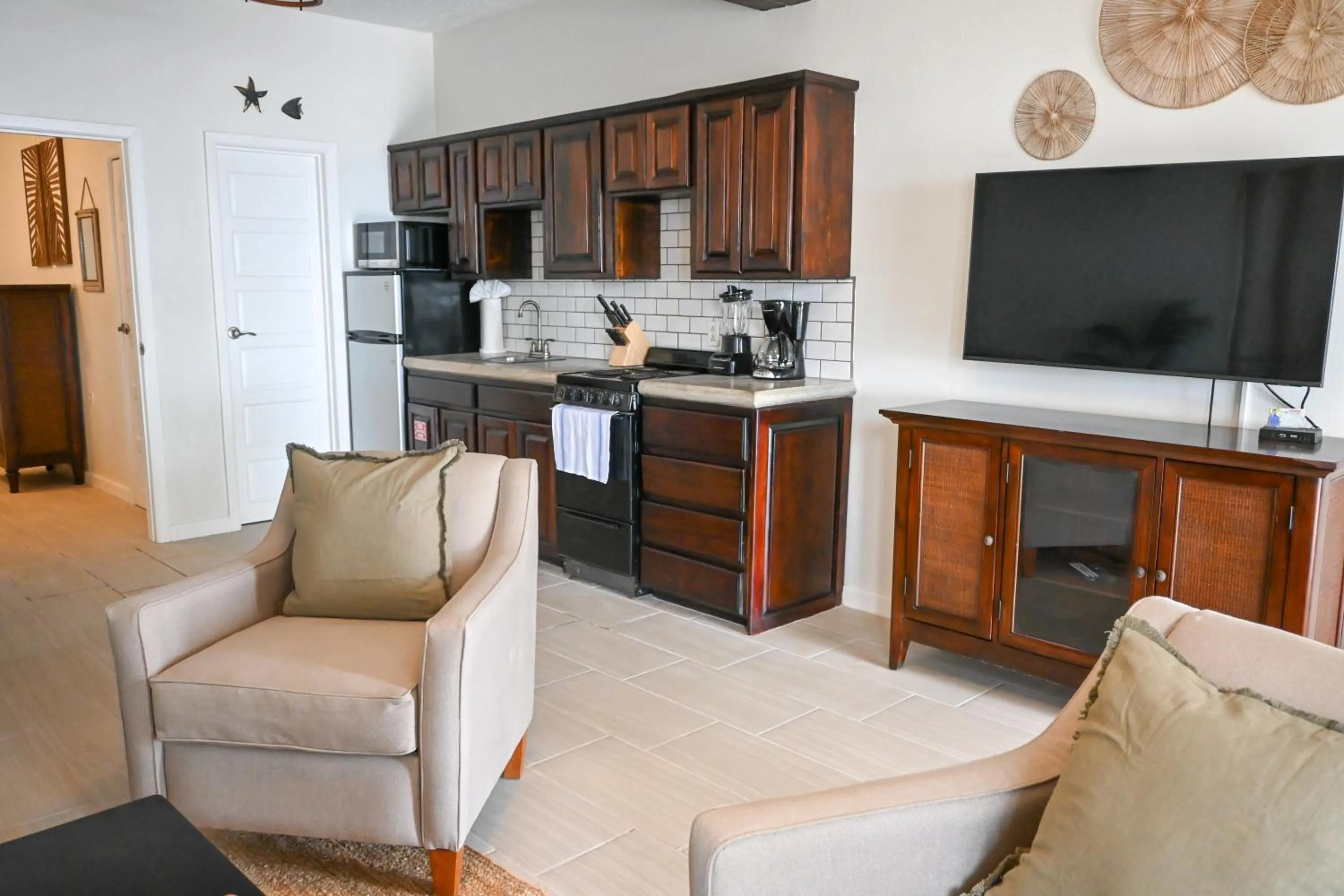 TV and multimedia in The Palapa House